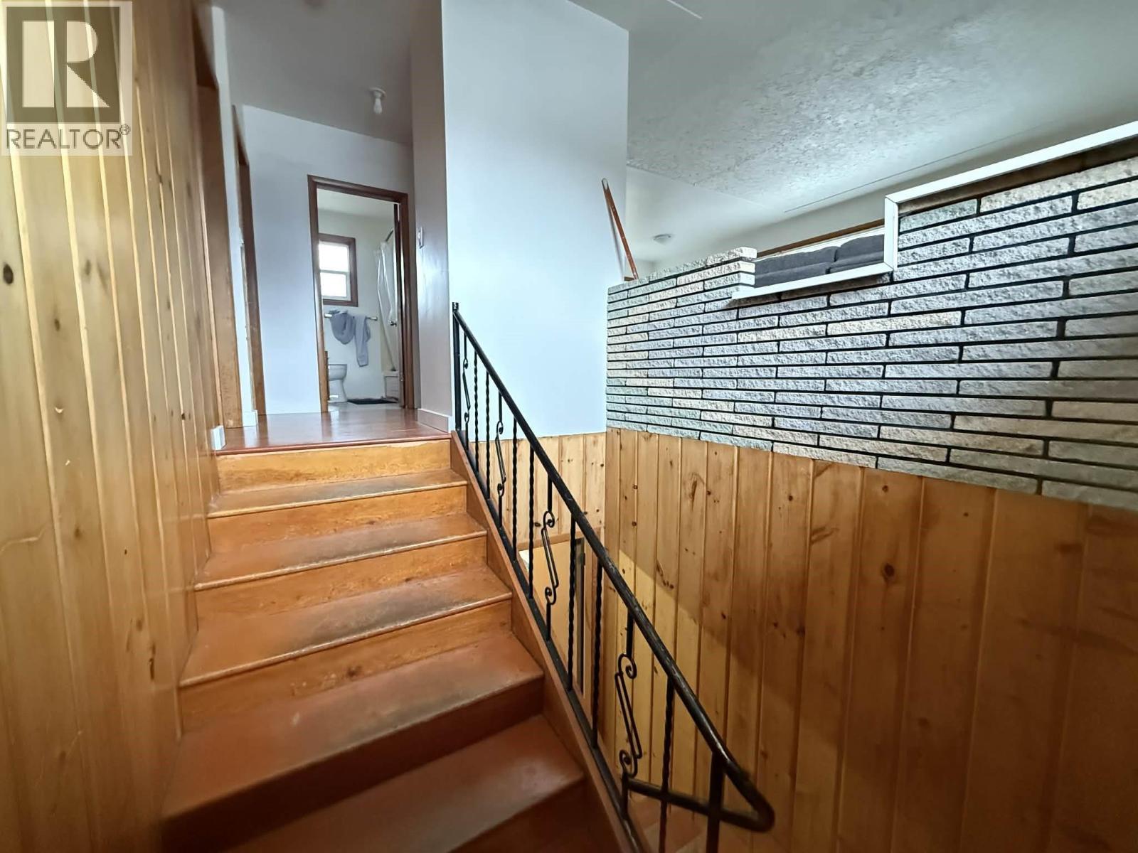 1503 3a Highway, Castlegar, British Columbia  V1N 4M7 - Photo 9 - 10379813