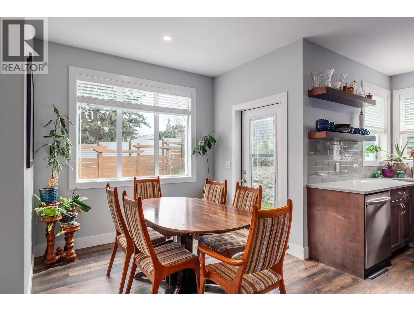 1259 Rio Drive, Kelowna, British Columbia  V1V 1E2 - Photo 6 - 10379632