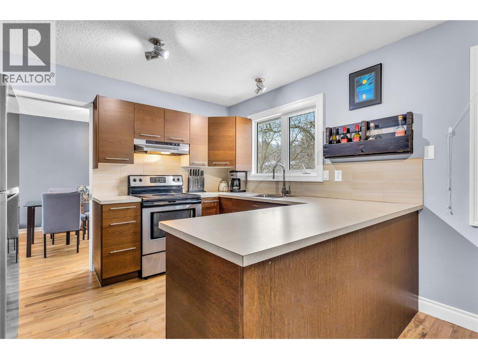 863 Hammer Avenue, Kelowna, British Columbia  V1W 2B7 - Photo 11 - 10378540