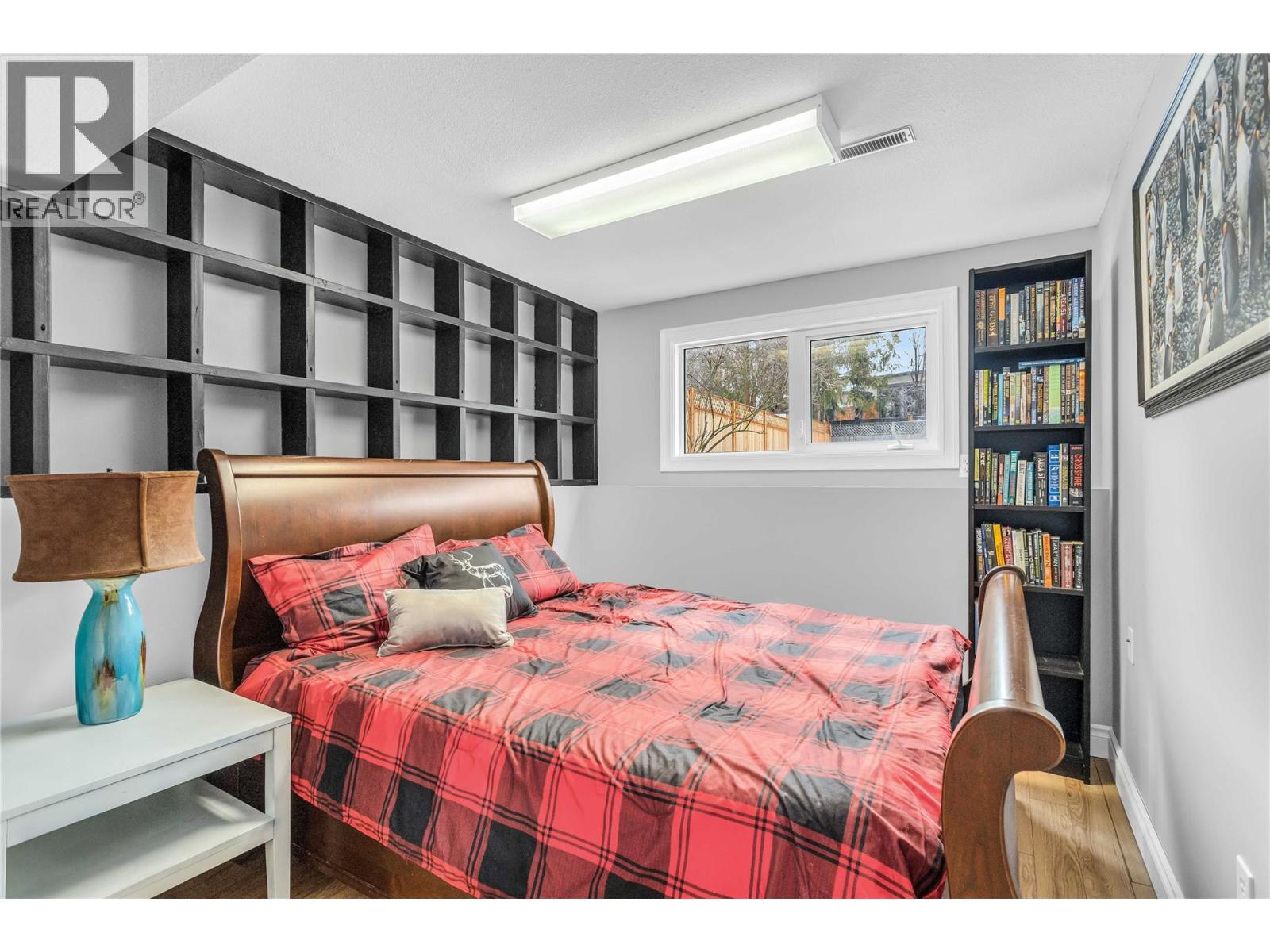 863 Hammer Avenue, Kelowna, British Columbia  V1W 2B7 - Photo 33 - 10378540