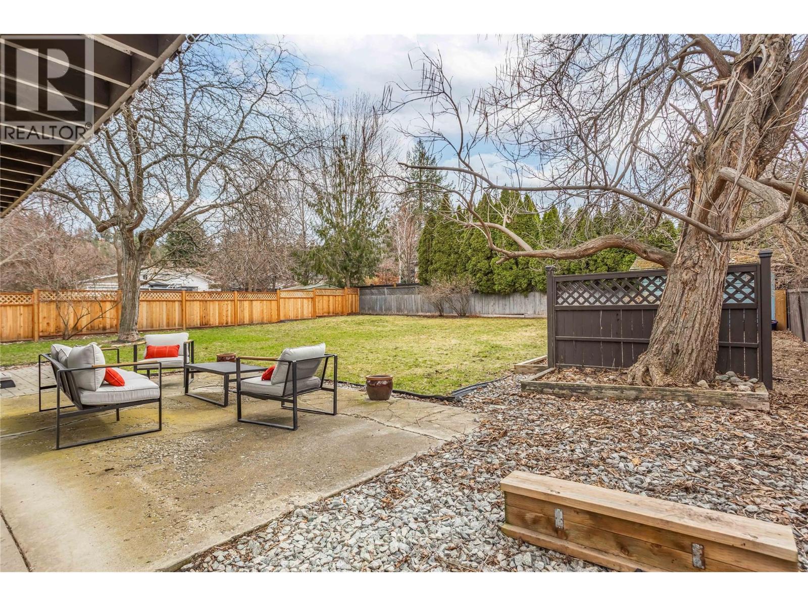 863 Hammer Avenue, Kelowna, British Columbia  V1W 2B7 - Photo 47 - 10378540