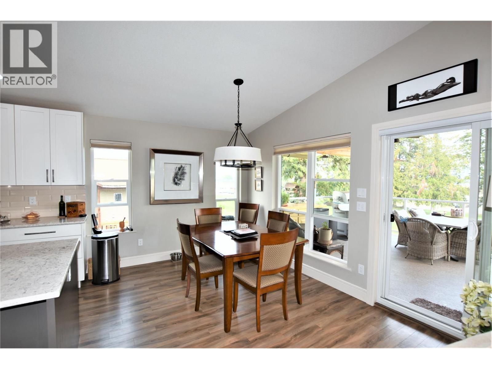 129 Deer Street, Vernon, British Columbia  V1H 2A1 - Photo 11 - 10380063