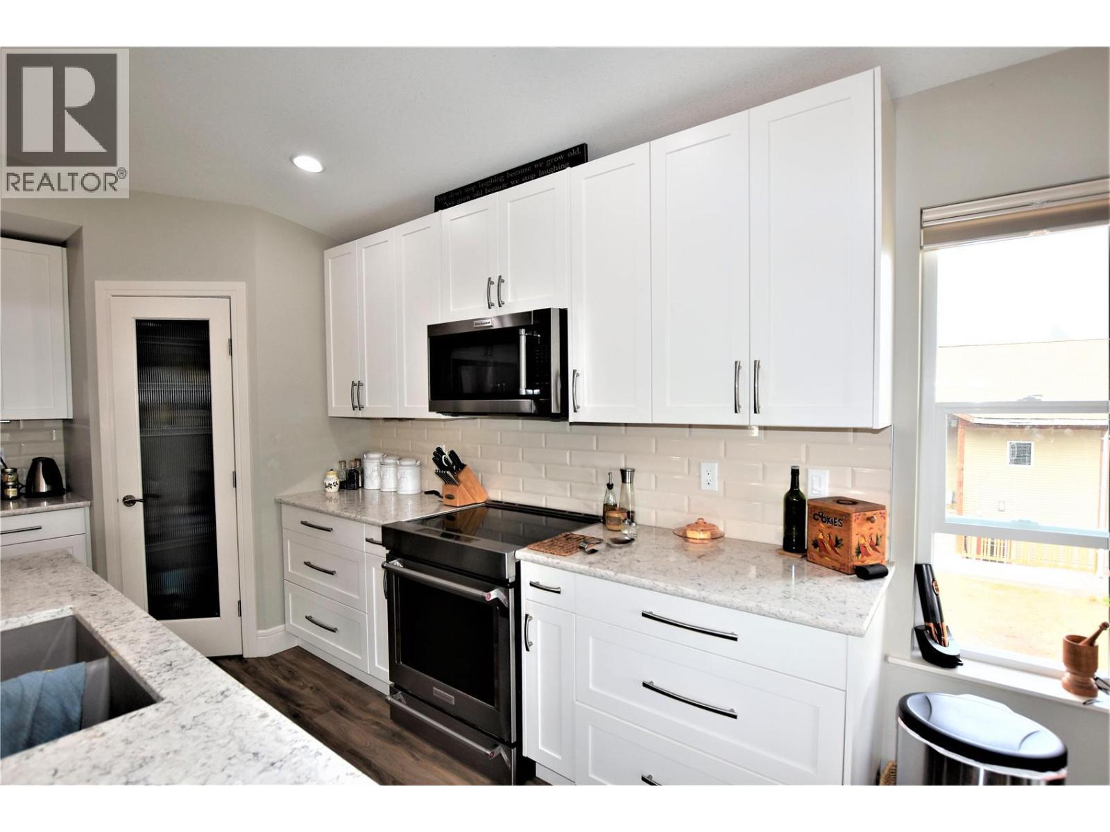 129 Deer Street, Vernon, British Columbia  V1H 2A1 - Photo 21 - 10380063