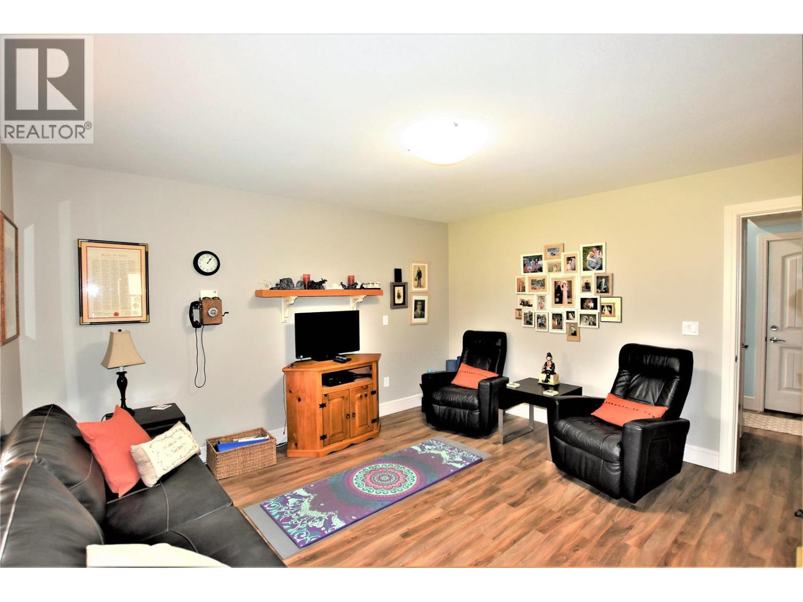 129 Deer Street, Vernon, British Columbia  V1H 2A1 - Photo 30 - 10380063