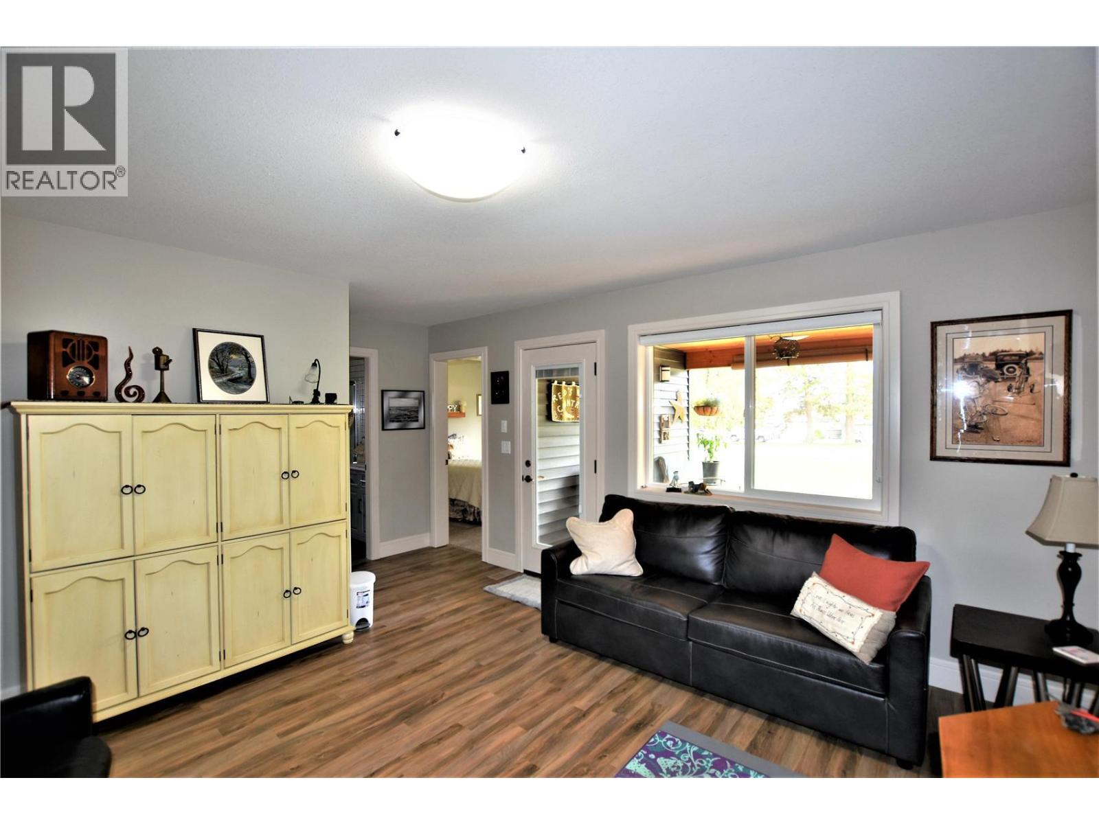 129 Deer Street, Vernon, British Columbia  V1H 2A1 - Photo 32 - 10380063