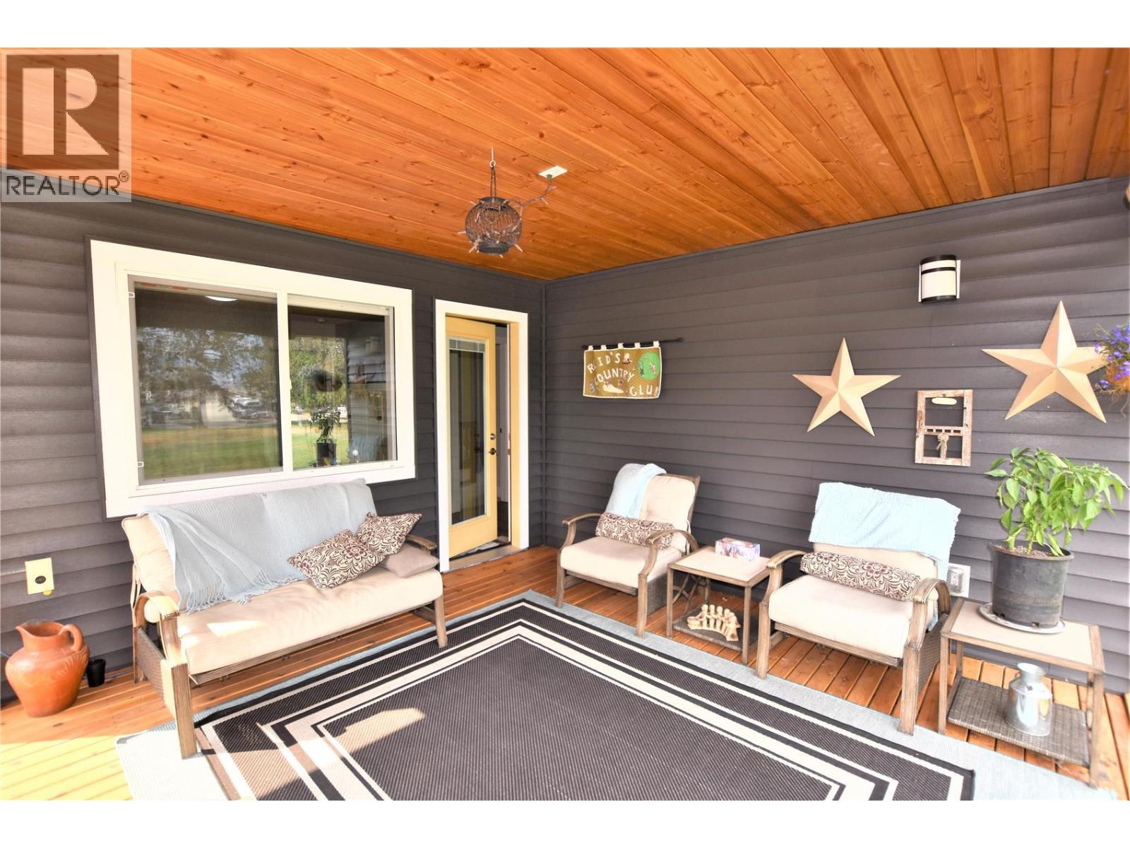 129 Deer Street, Vernon, British Columbia  V1H 2A1 - Photo 34 - 10380063