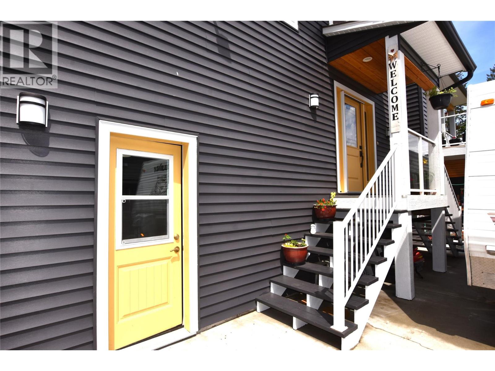 129 Deer Street, Vernon, British Columbia  V1H 2A1 - Photo 5 - 10380063