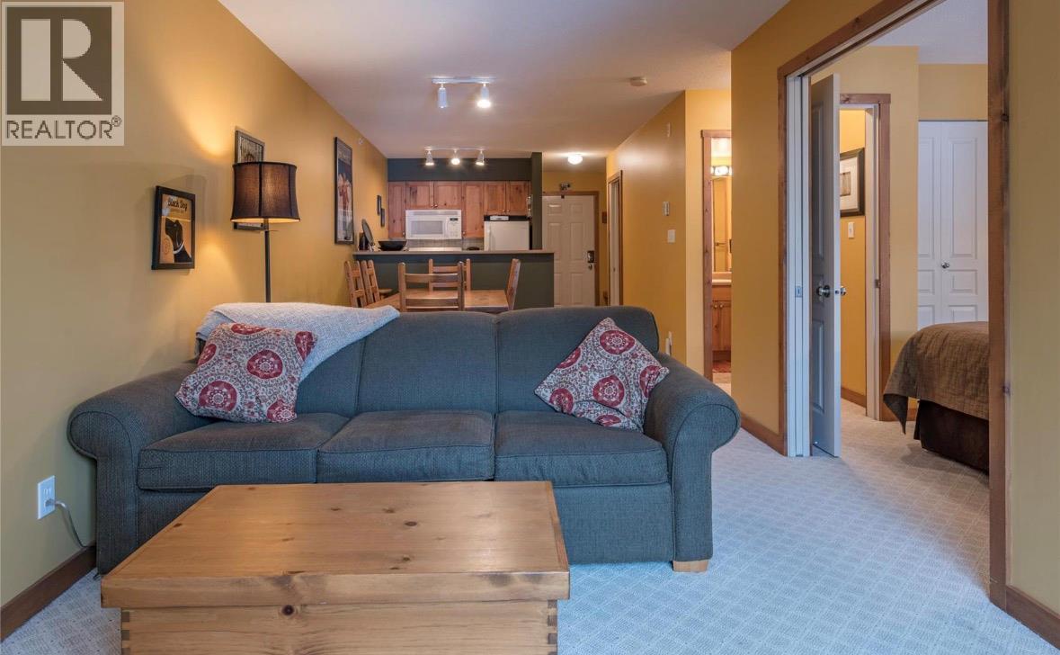 9812 Silver Star Road Unit# 305, Vernon, British Columbia  v1b 3Y9 - Photo 3 - 10378757