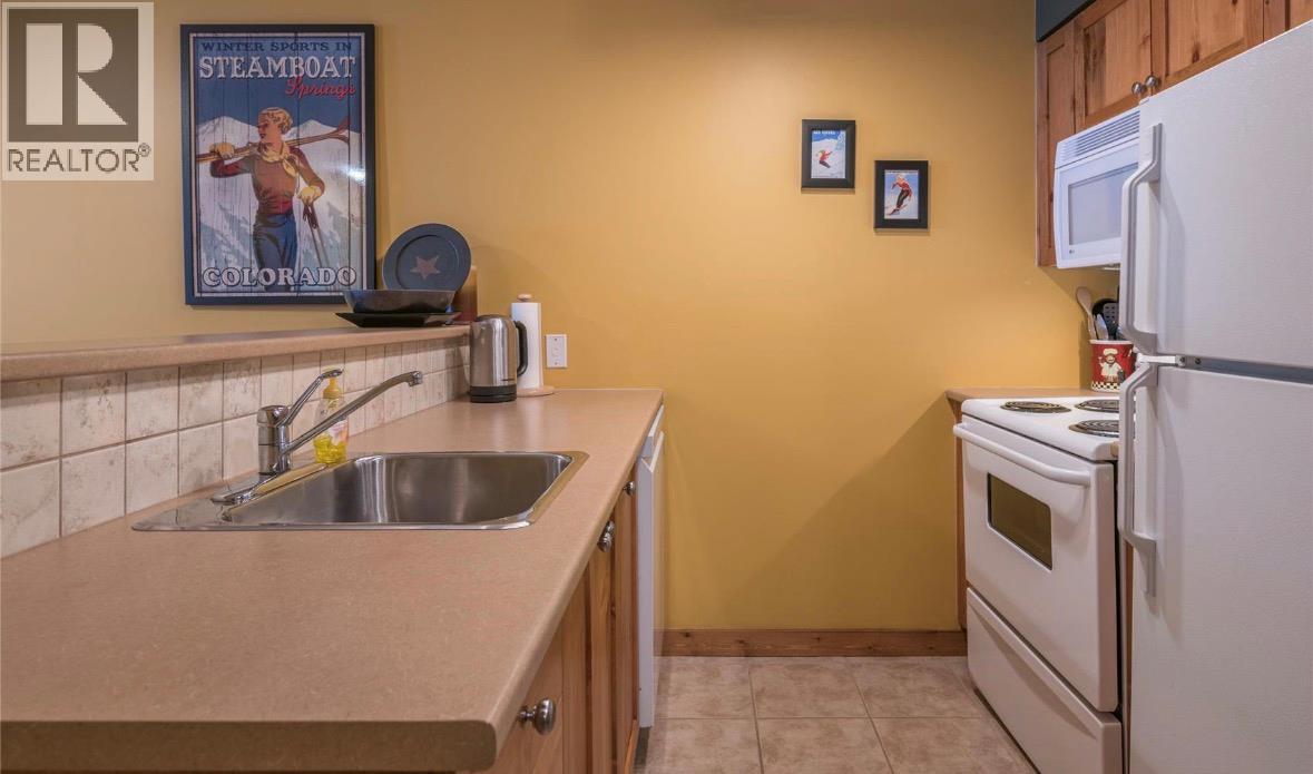 9812 Silver Star Road Unit# 305, Vernon, British Columbia  v1b 3Y9 - Photo 4 - 10378757