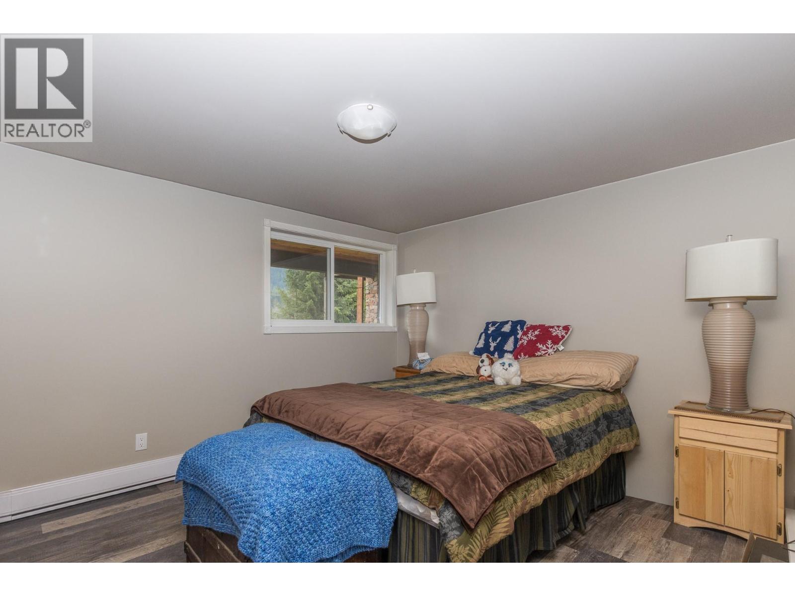 5487 Prosh Frontage Road, Malakwa, British Columbia  V0E 2J0 - Photo 16 - 10380199