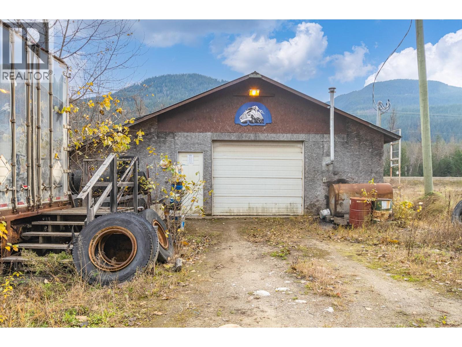 5487 Prosh Frontage Road, Malakwa, British Columbia  V0E 2J0 - Photo 22 - 10380199