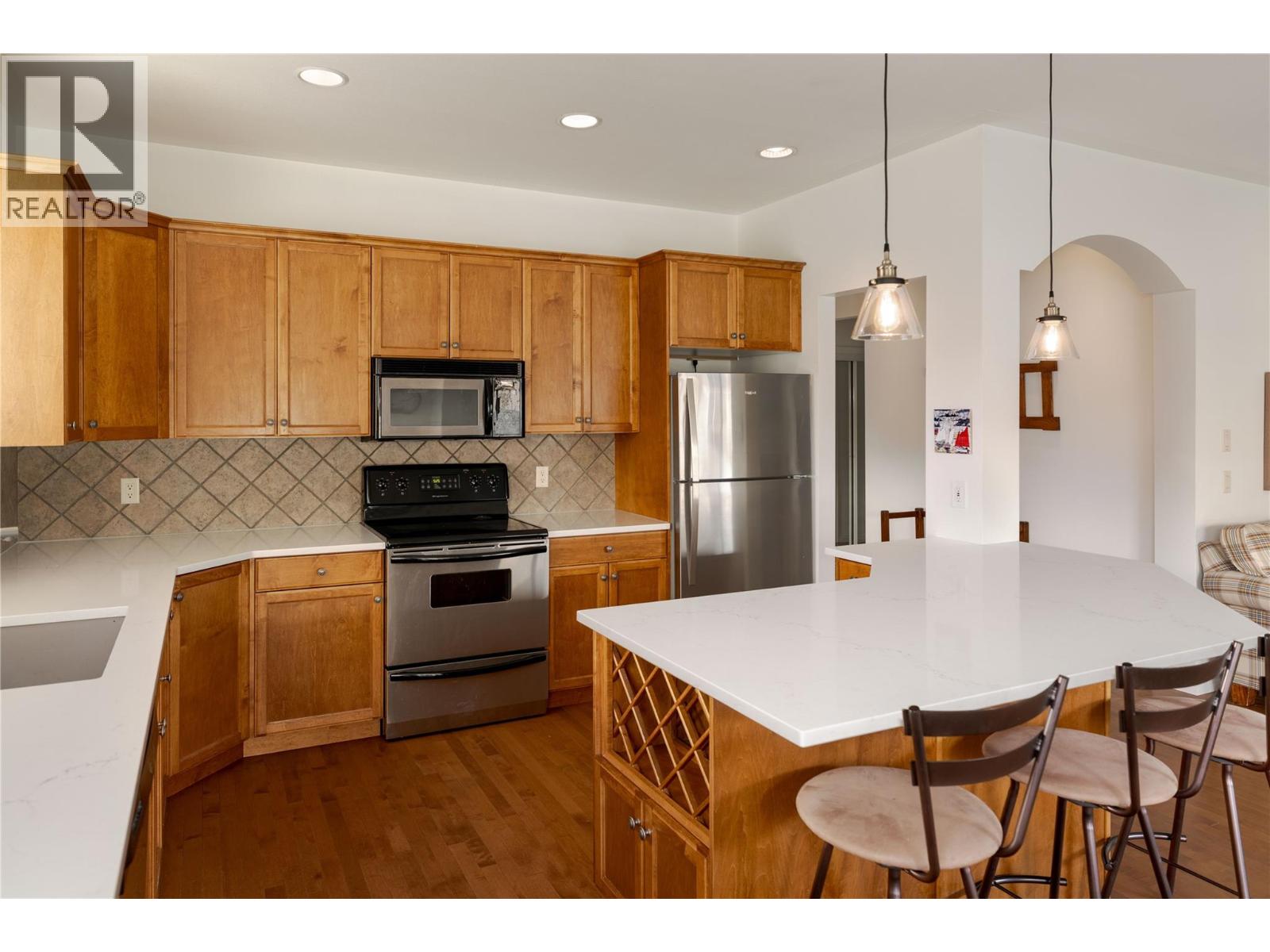 665 Cook Road Unit# 215, Kelowna, British Columbia  V1W 4T4 - Photo 4 - 10379189