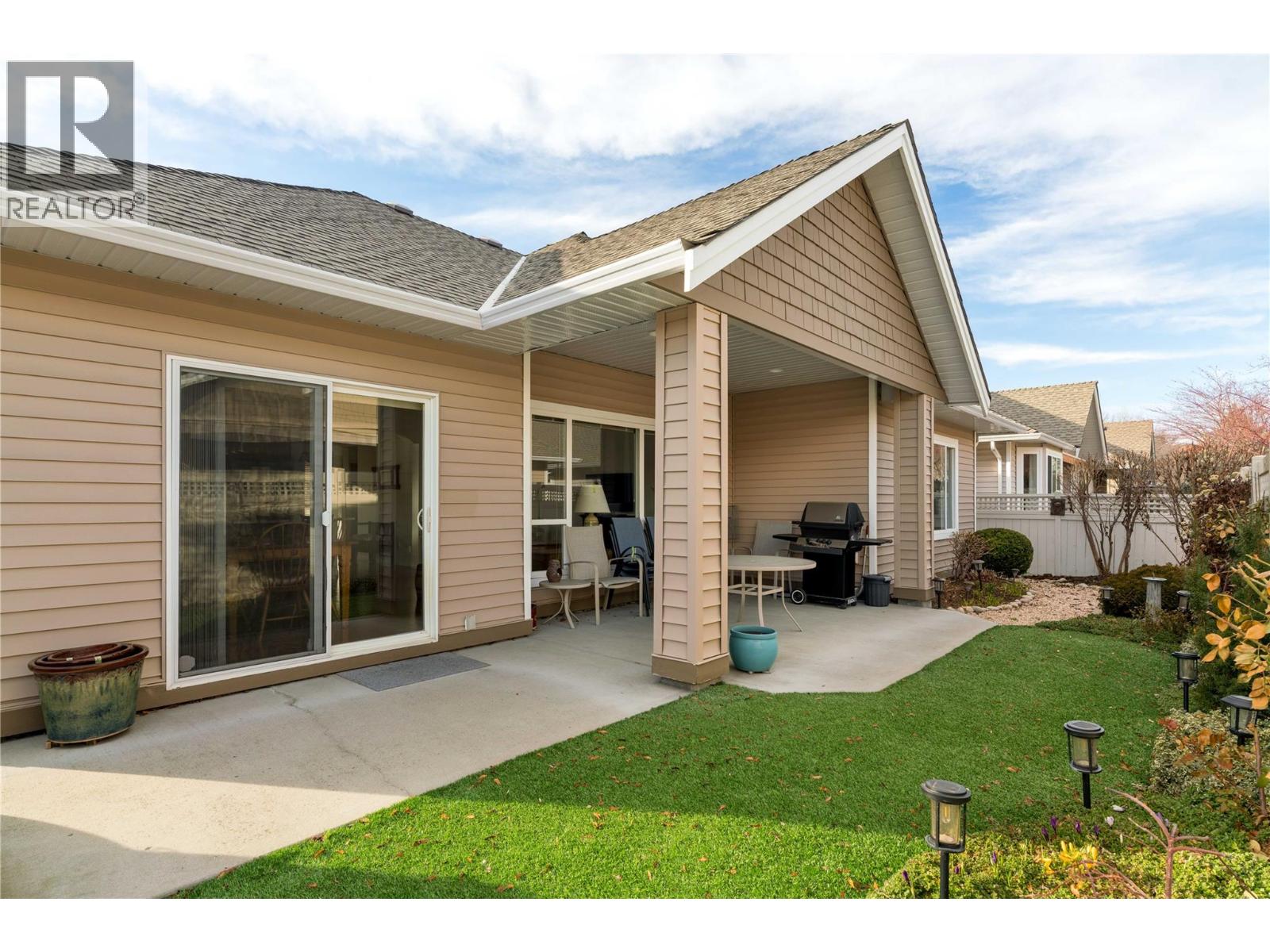 665 Cook Road Unit# 215, Kelowna, British Columbia  V1W 4T4 - Photo 8 - 10379189