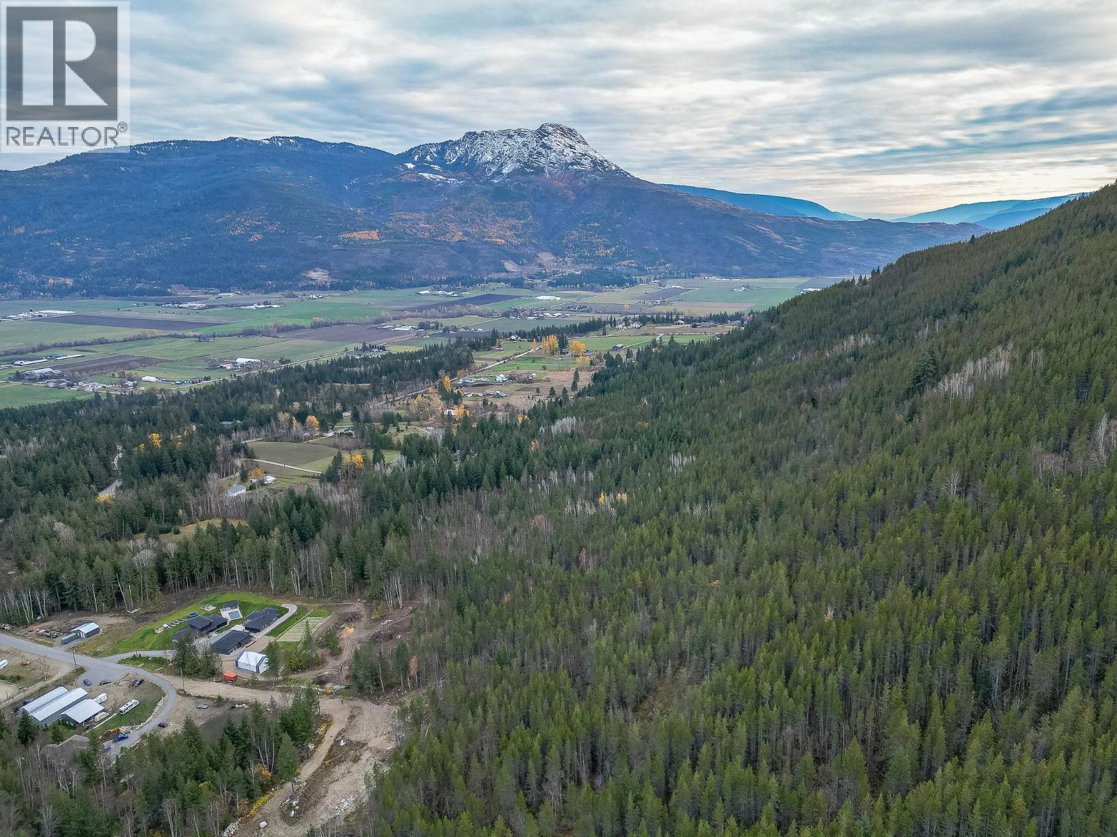 6425 1 Avenue Nw Lot# 1, Salmon Arm, British Columbia  V1E 3B2 - Photo 18 - 10379834