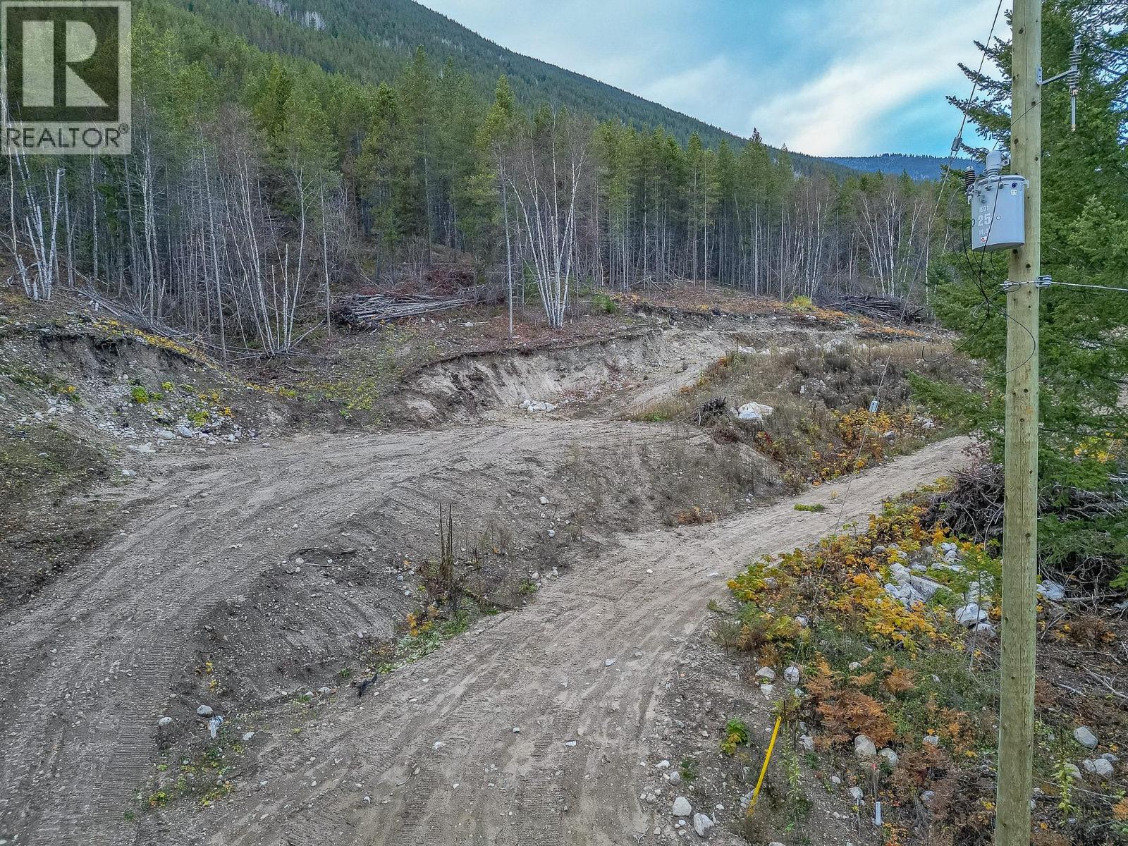 6425 1 Avenue Nw Lot# 1, Salmon Arm, British Columbia  V1E 3B2 - Photo 2 - 10379834