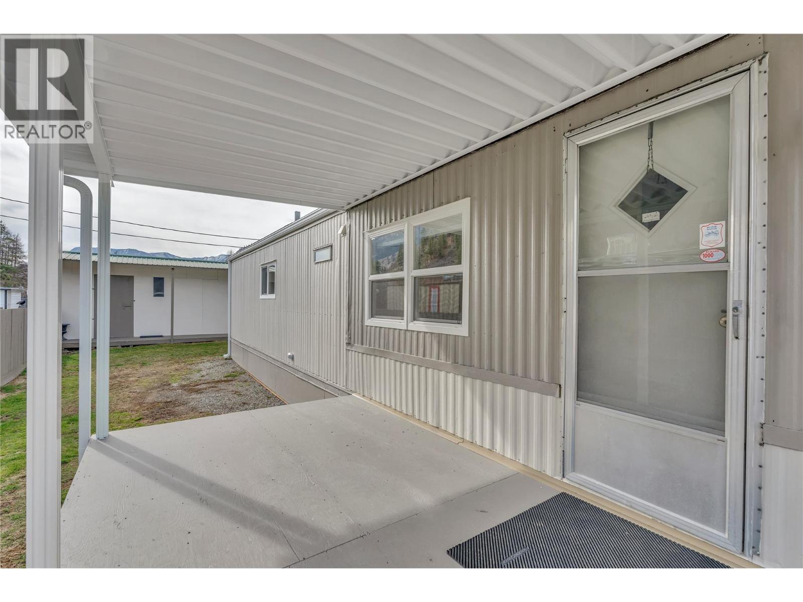 2657 1st Street, olalla, British Columbia