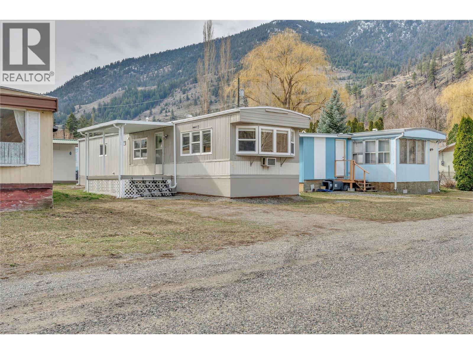 2657 1st Street, Olalla, British Columbia  V0X 1N6 - Photo 23 - 10379799