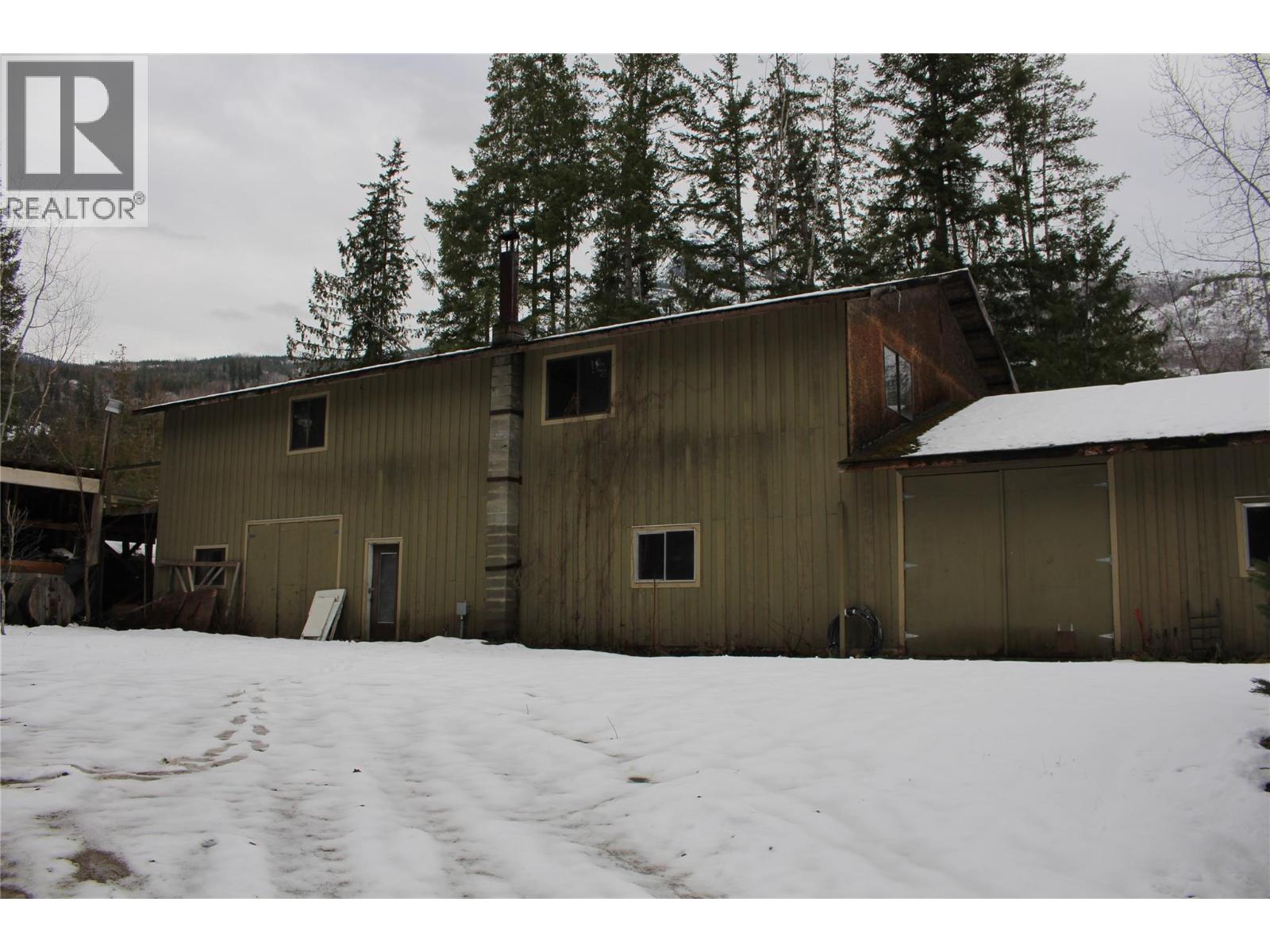 4850 Foothill Road Sw, Salmon Arm, British Columbia  V1E 3C2 - Photo 14 - 10378854