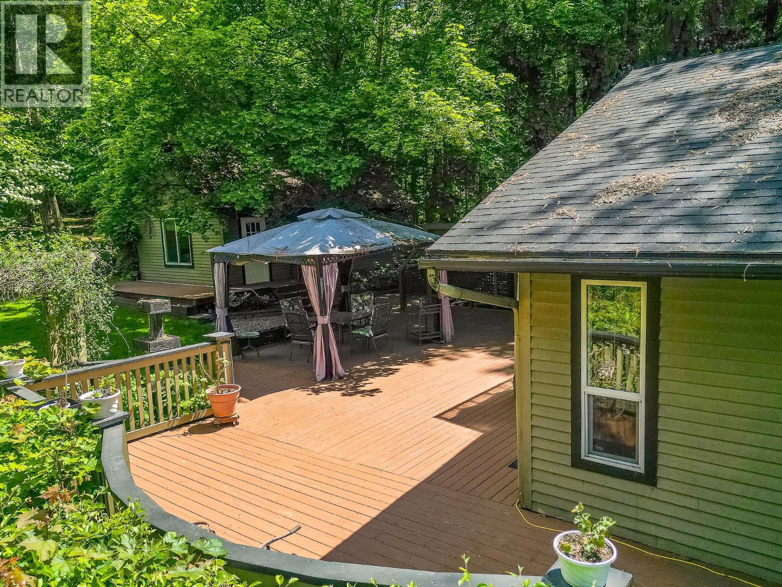 4850 Foothill Road Sw, Salmon Arm, British Columbia  V1E 3C2 - Photo 4 - 10378854