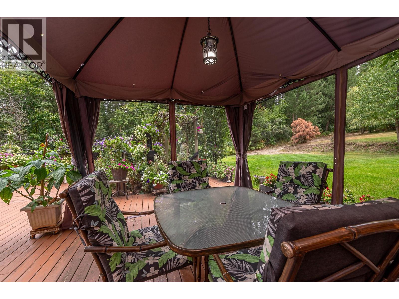 4850 Foothill Road Sw, Salmon Arm, British Columbia  V1E 3C2 - Photo 7 - 10378854