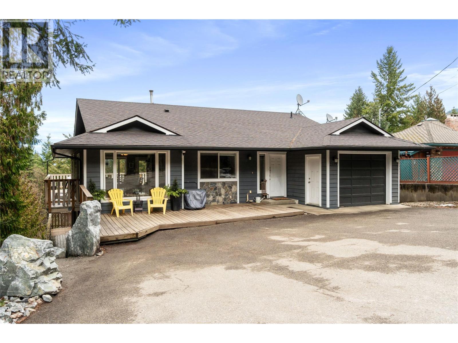 2379 Pleasant Dale Road, blind bay, British Columbia