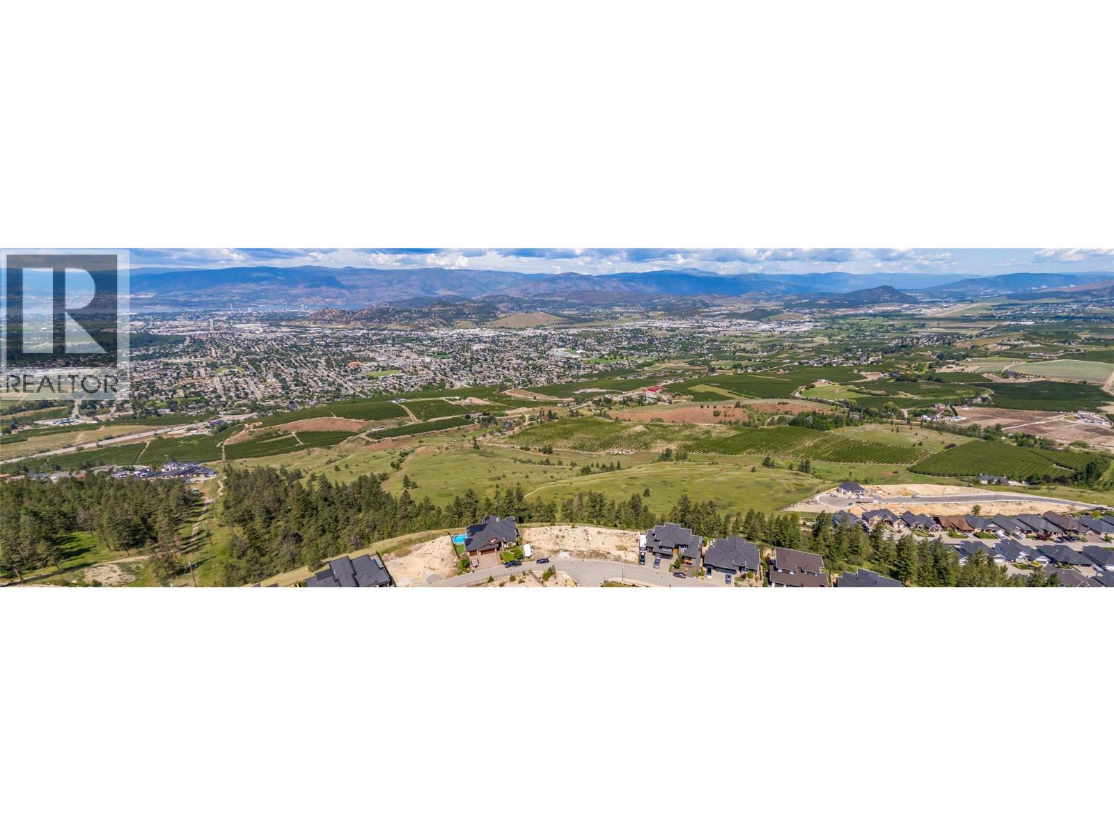 1726 Carnegie Street, kelowna, British Columbia