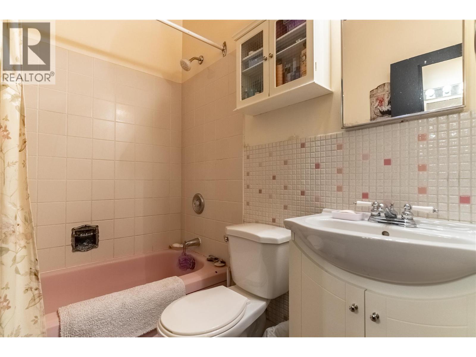 840/842 Collins Road, Cache Creek, British Columbia  V0K 1H0 - Photo 11 - 10380136