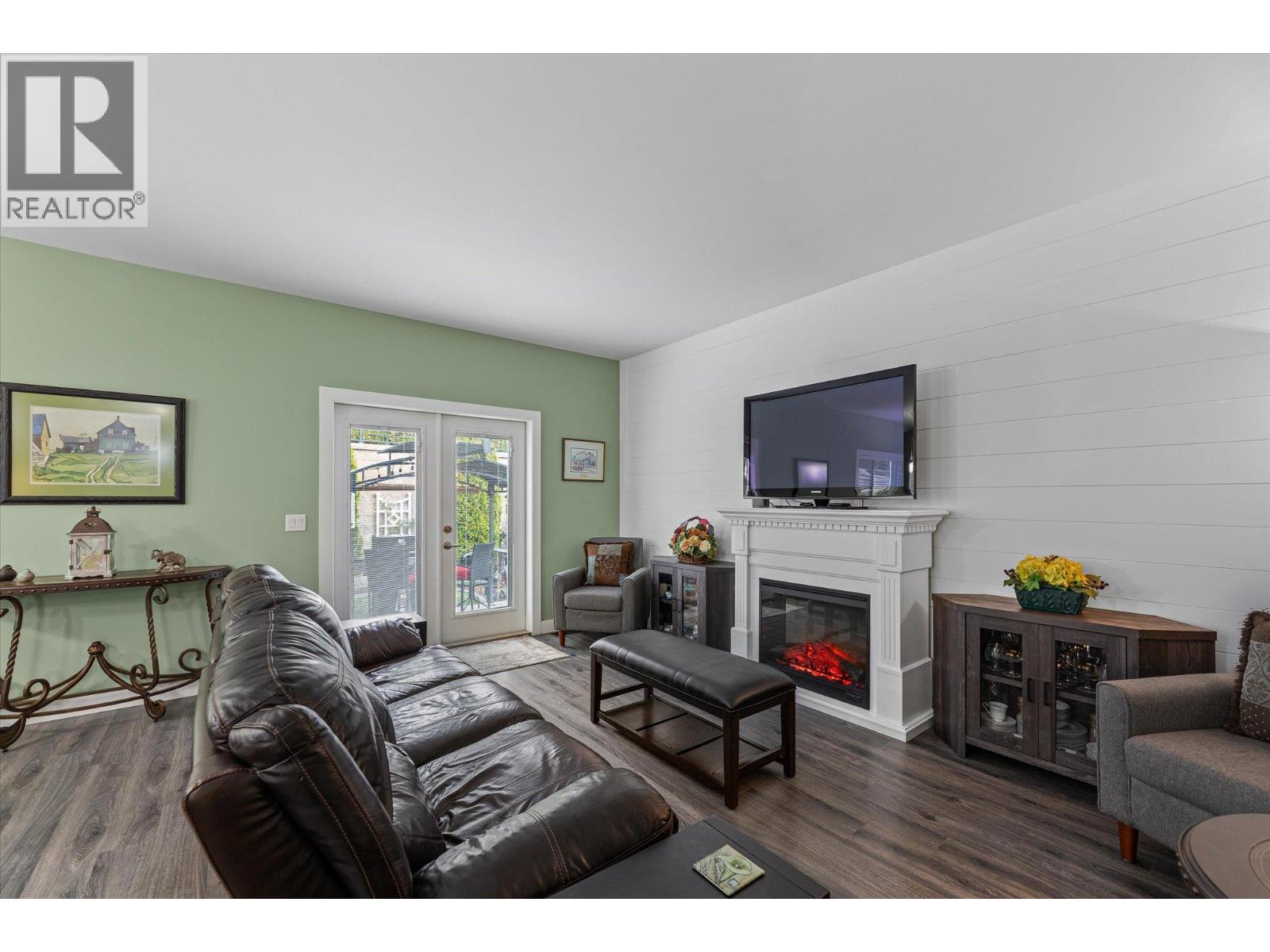 2063 Aspen Drive, Westbank, British Columbia  V4T 3A5 - Photo 8 - 10380021
