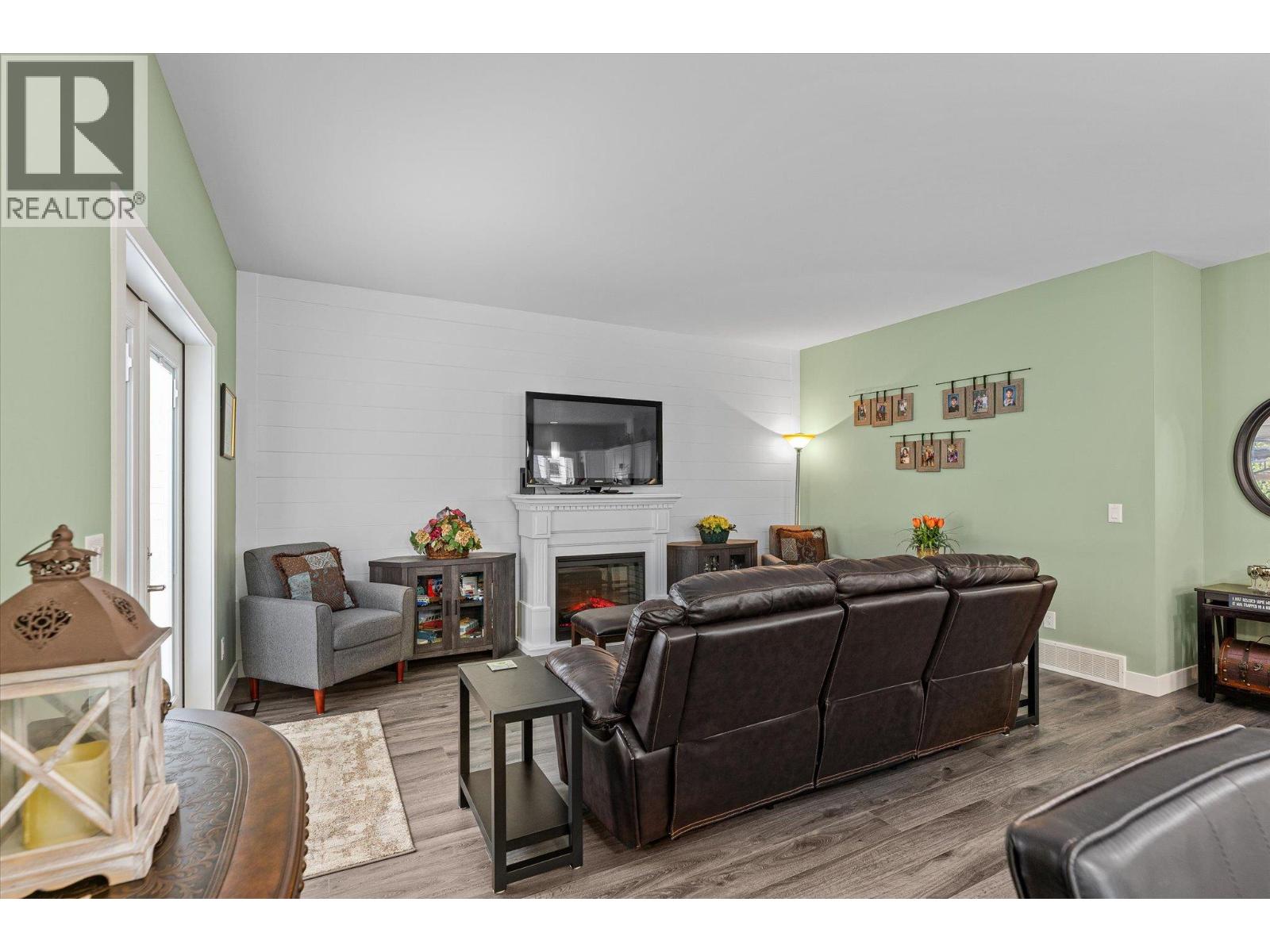 2063 Aspen Drive, Westbank, British Columbia  V4T 3A5 - Photo 9 - 10380021