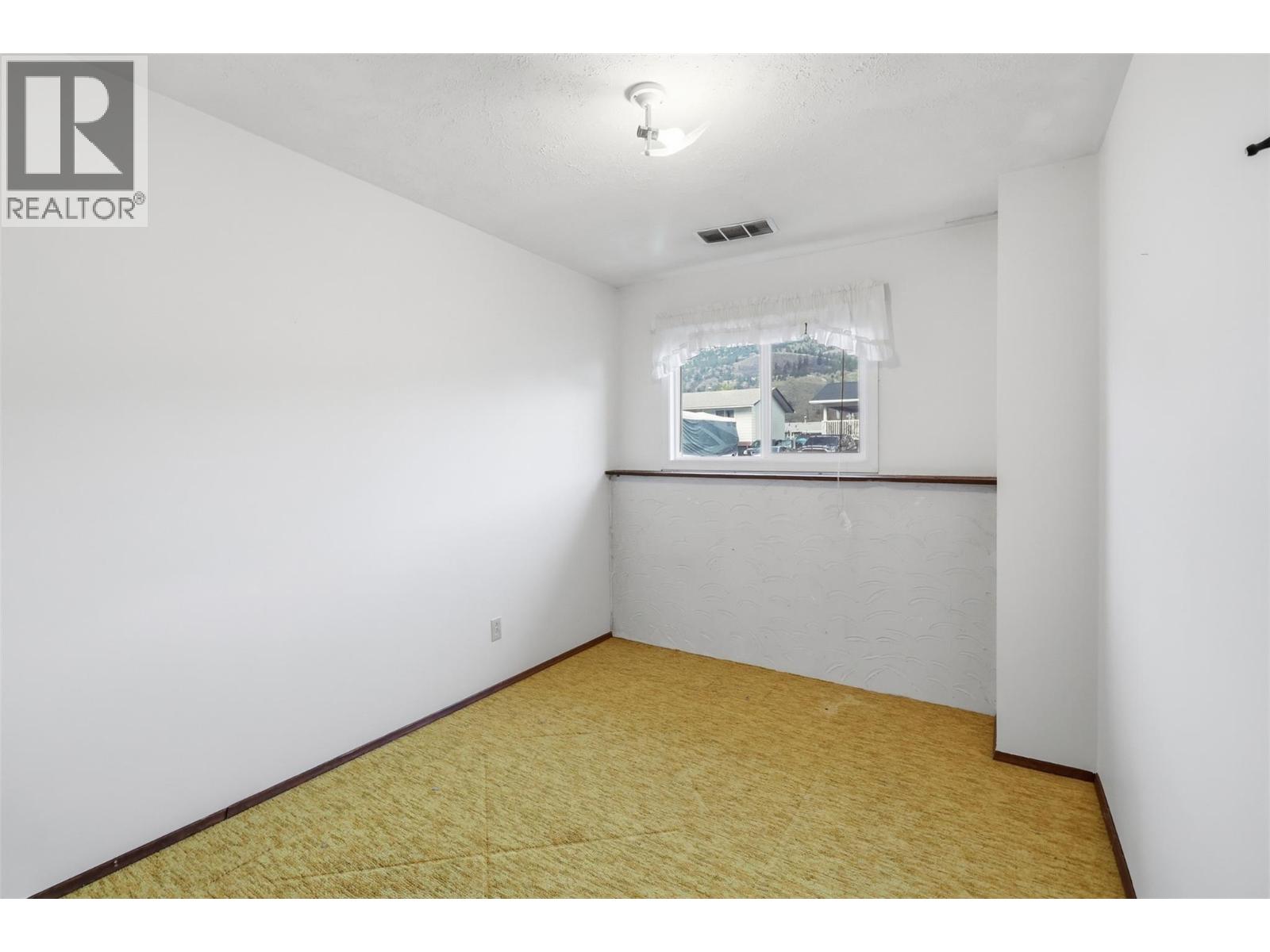 2563 Sandalwood Drive, Kamloops, British Columbia  V2B 6V3 - Photo 36 - 10380056