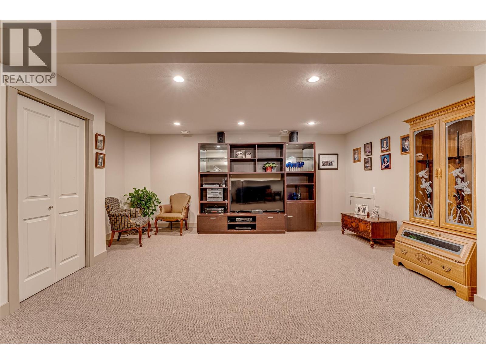 270 Grouse Avenue, Vernon, British Columbia  V1H 2A1 - Photo 31 - 10380205