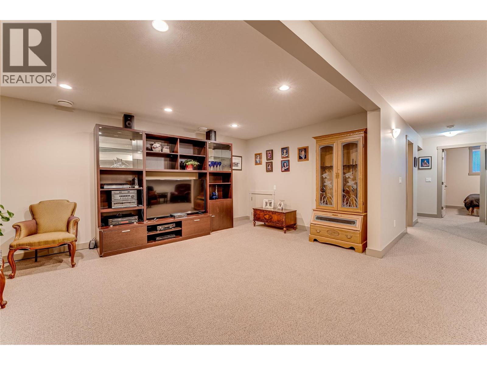 270 Grouse Avenue, Vernon, British Columbia  V1H 2A1 - Photo 32 - 10380205