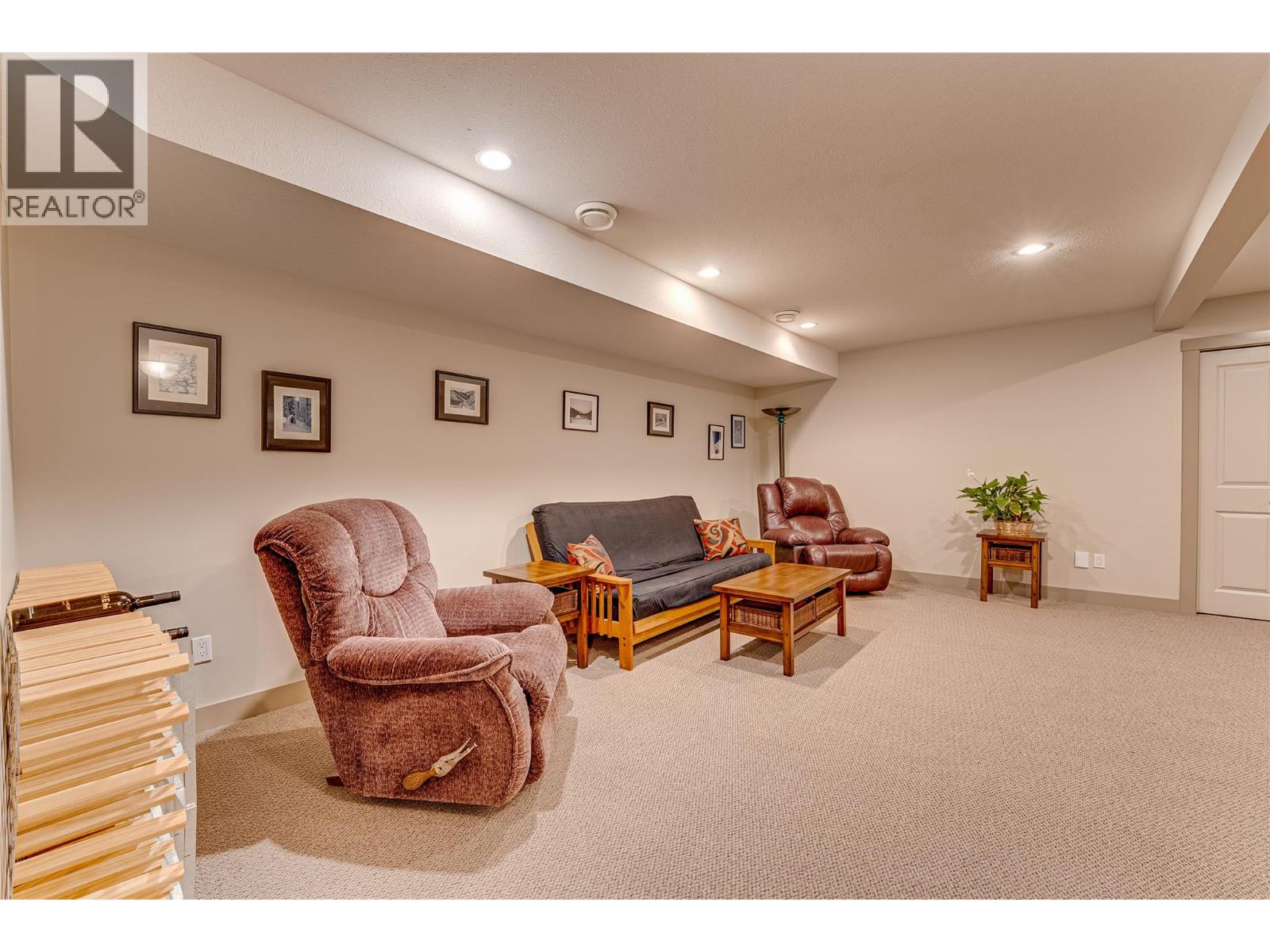 270 Grouse Avenue, Vernon, British Columbia  V1H 2A1 - Photo 34 - 10380205