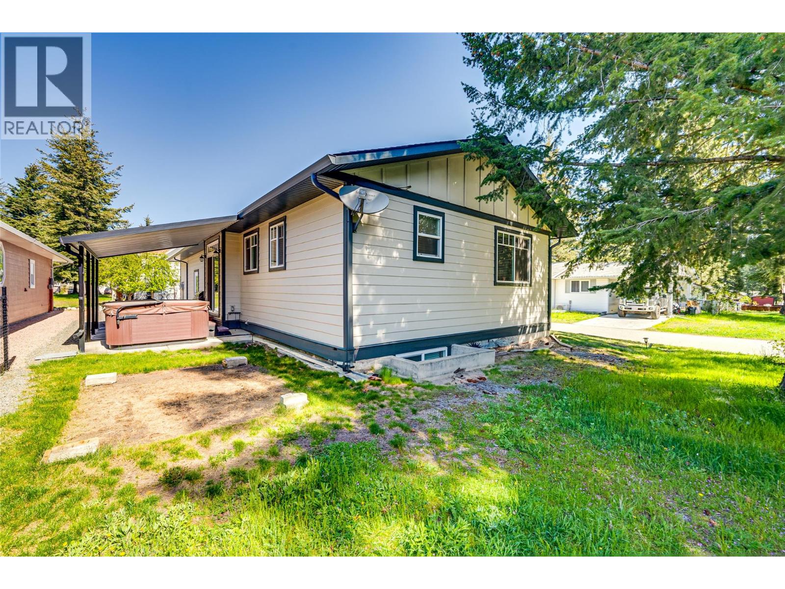 270 Grouse Avenue, Vernon, British Columbia  V1H 2A1 - Photo 40 - 10380205