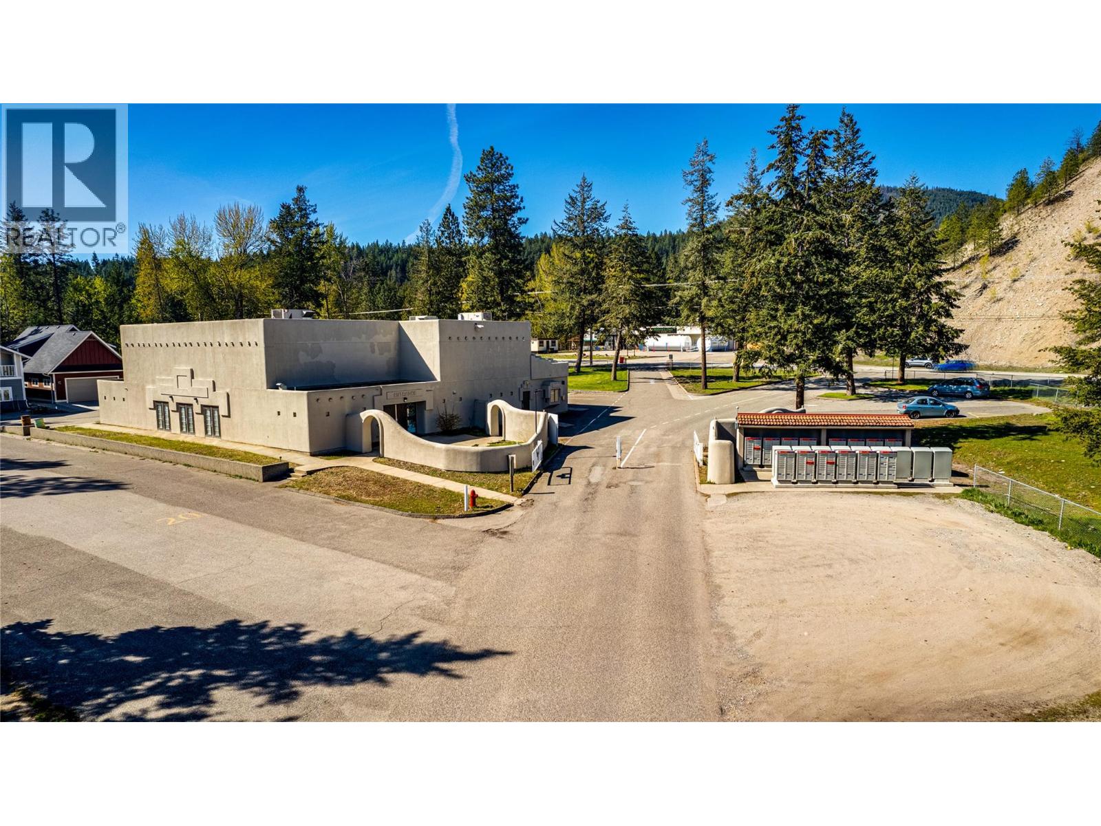 270 Grouse Avenue, Vernon, British Columbia  V1H 2A1 - Photo 47 - 10380205