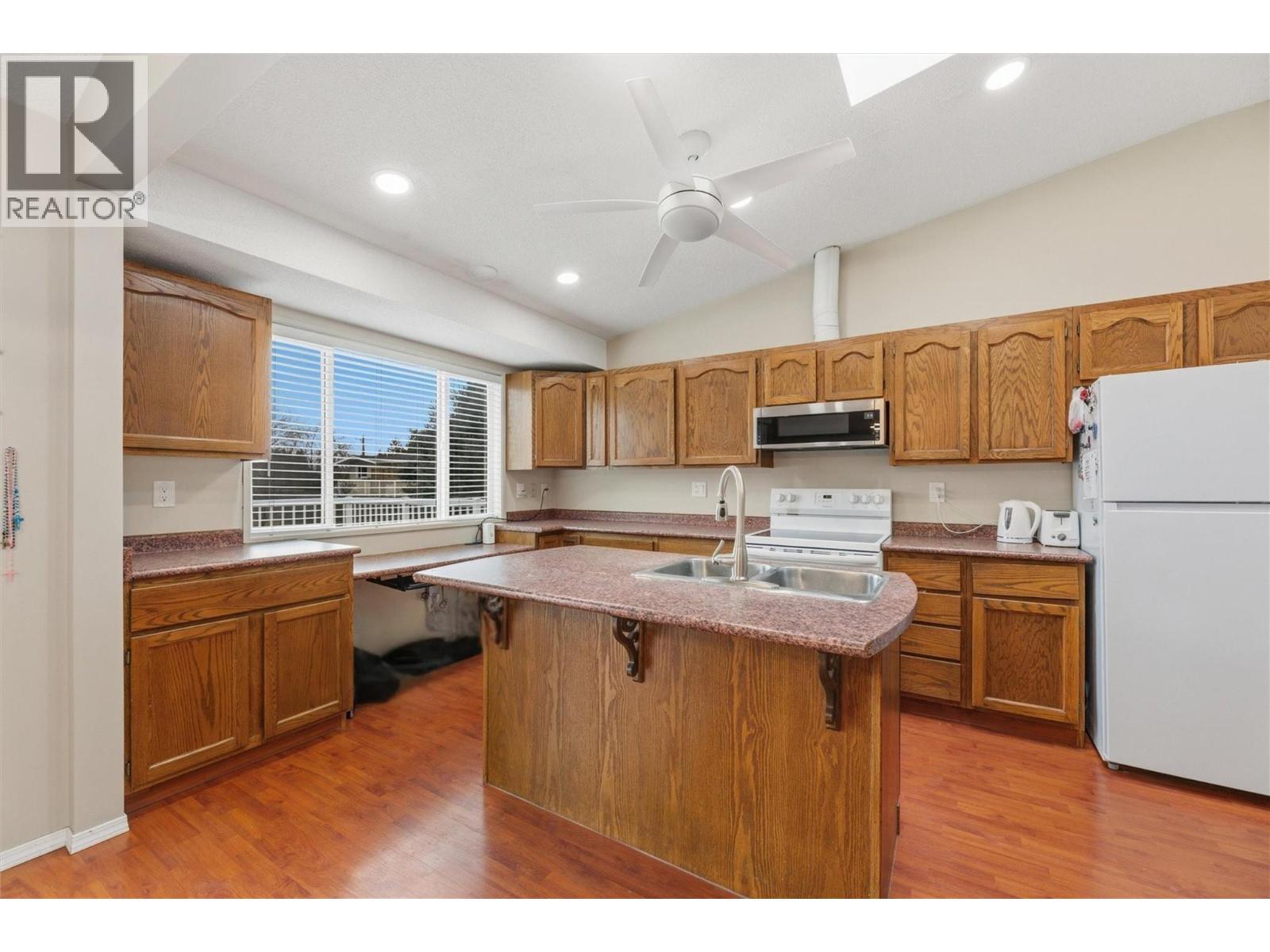 1341 Springfield Road, Kelowna, British Columbia  V1Y 5Y2 - Photo 12 - 10379108