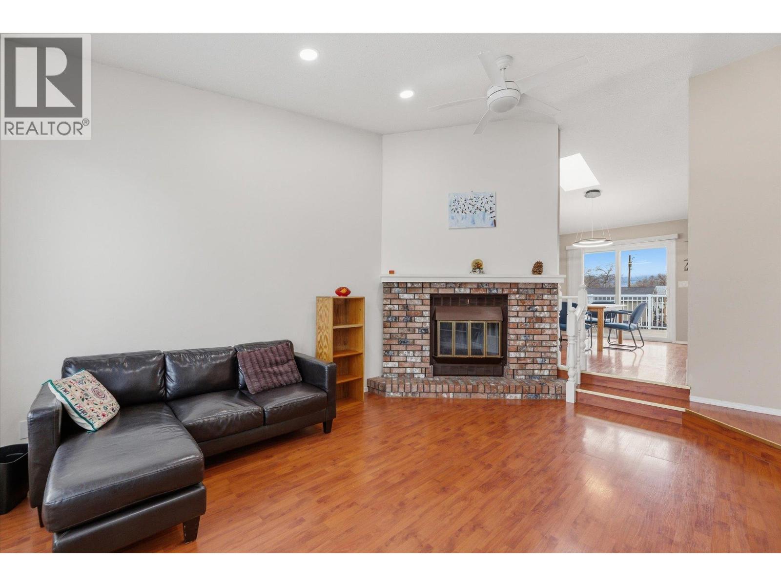 1341 Springfield Road, Kelowna, British Columbia  V1Y 5Y2 - Photo 4 - 10379108
