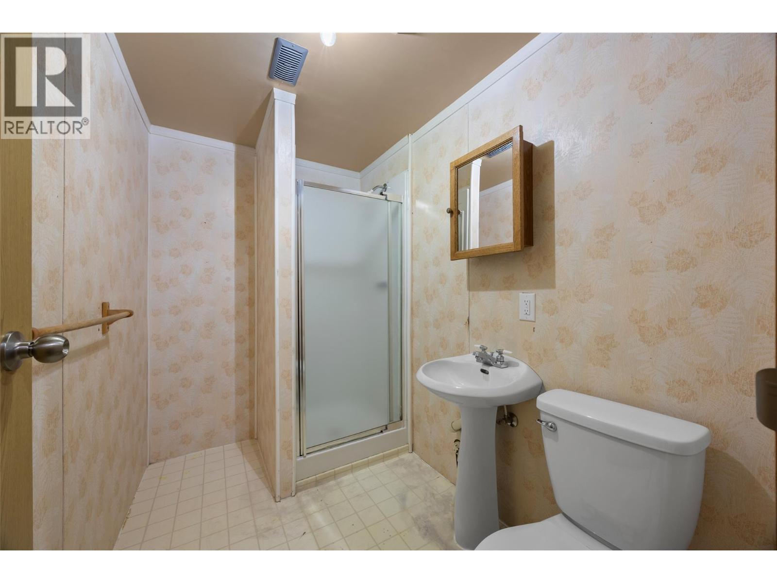 1748 North River Drive, Kamloops, British Columbia  V2B 7N7 - Photo 28 - 10379359
