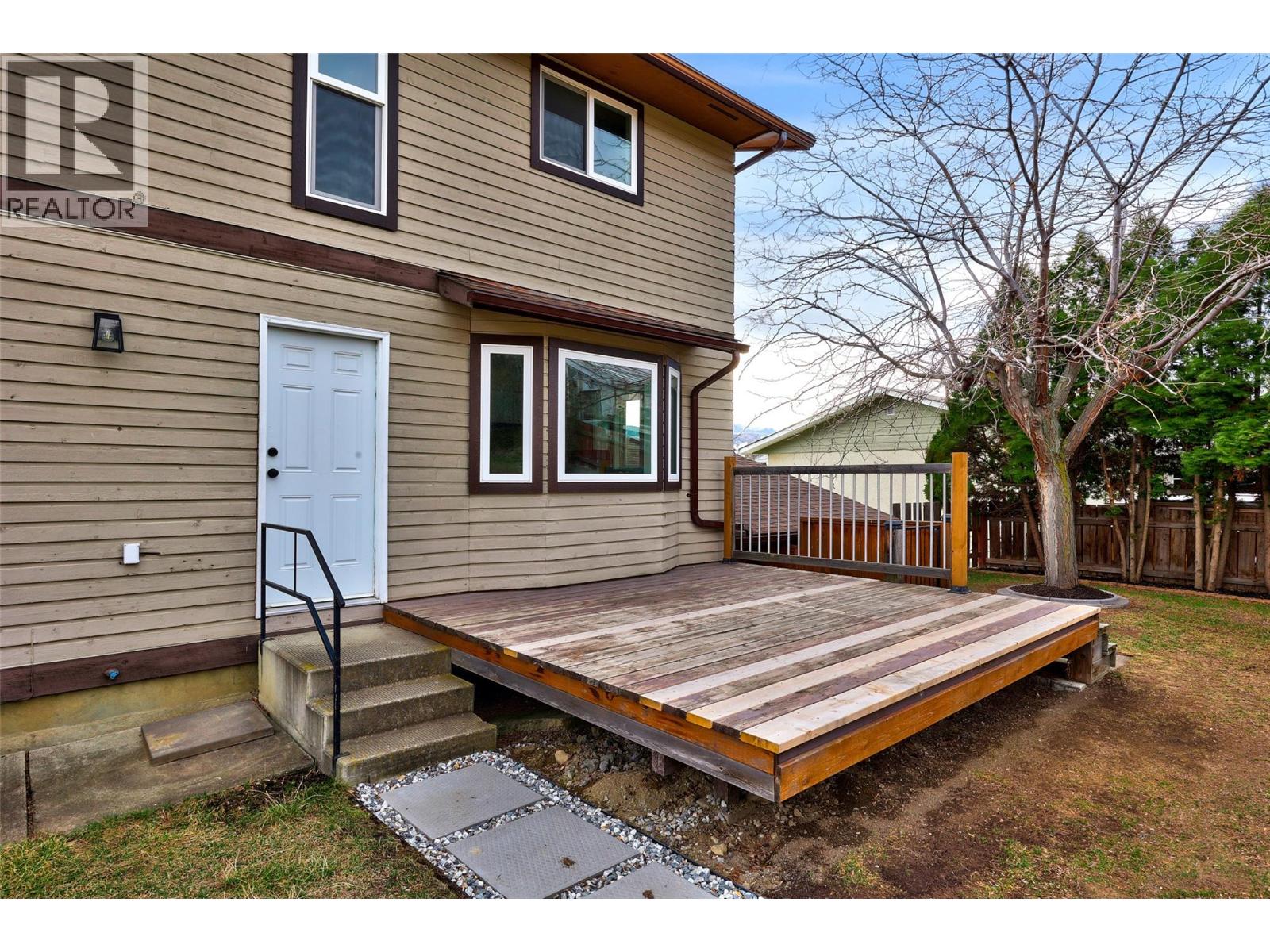 1748 North River Drive, Kamloops, British Columbia  V2B 7N7 - Photo 39 - 10379359