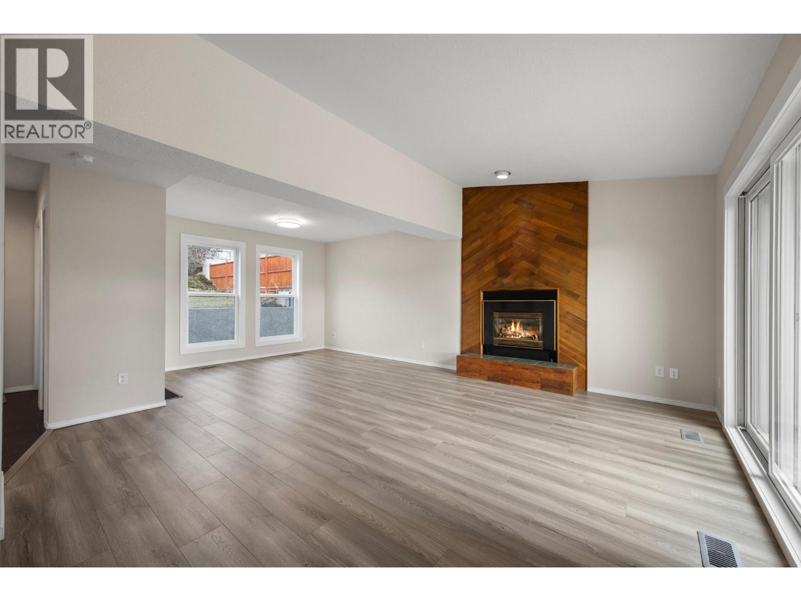 1748 North River Drive, Kamloops, British Columbia  V2B 7N7 - Photo 4 - 10379359