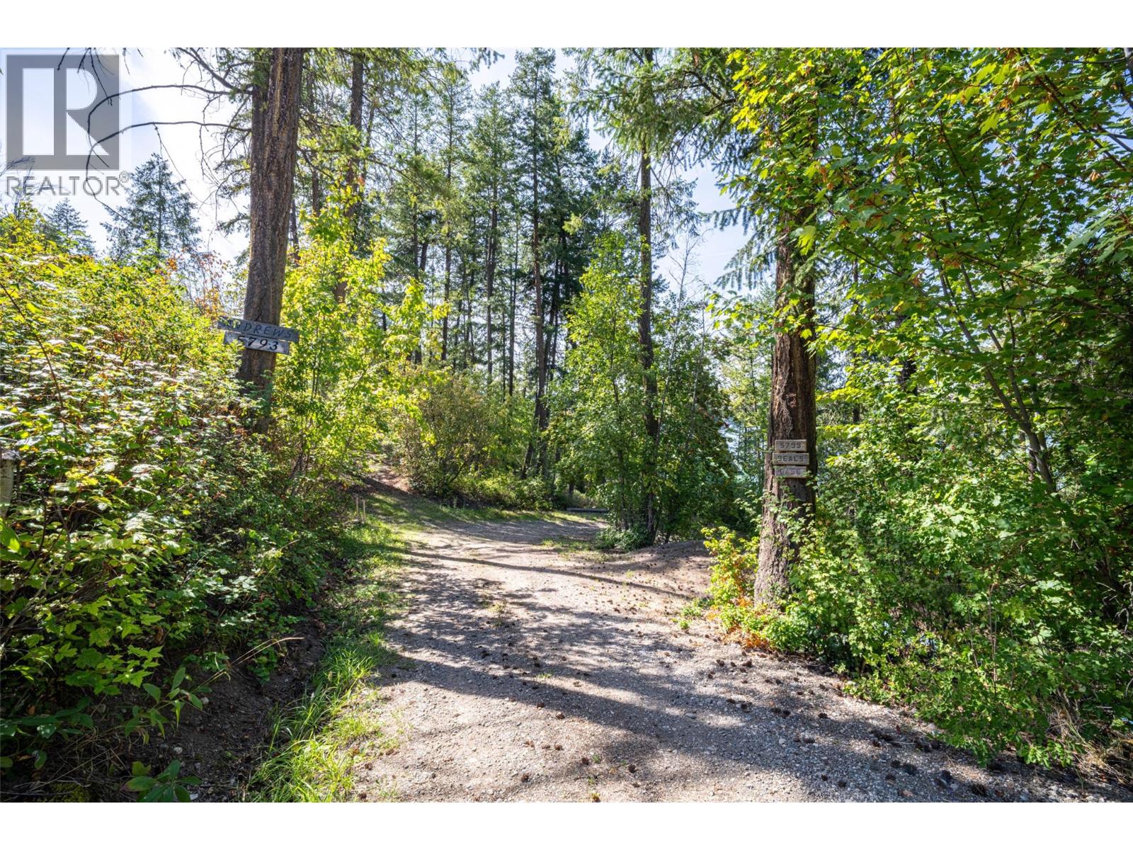 5799 Cosens Bay Road, Coldstream, British Columbia  V1B 1N8 - Photo 28 - 10380180