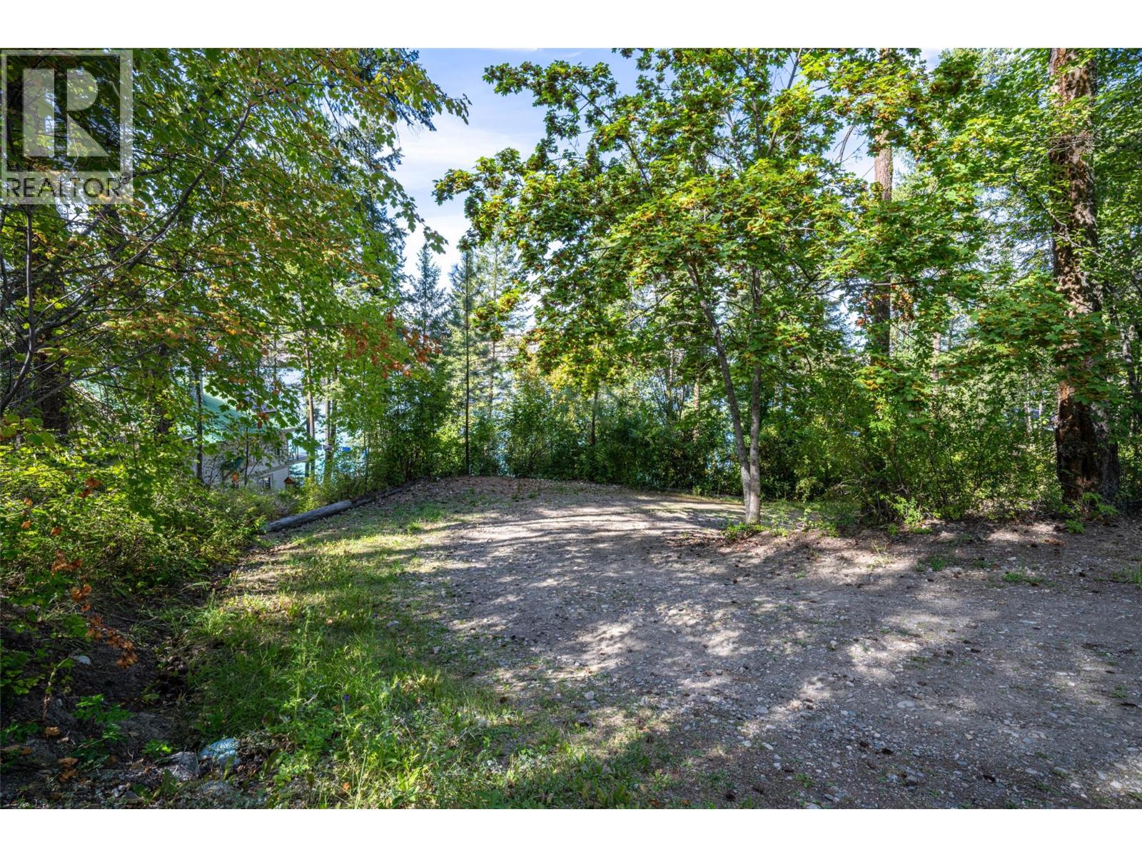 5799 Cosens Bay Road, Coldstream, British Columbia  V1B 1N8 - Photo 29 - 10380180
