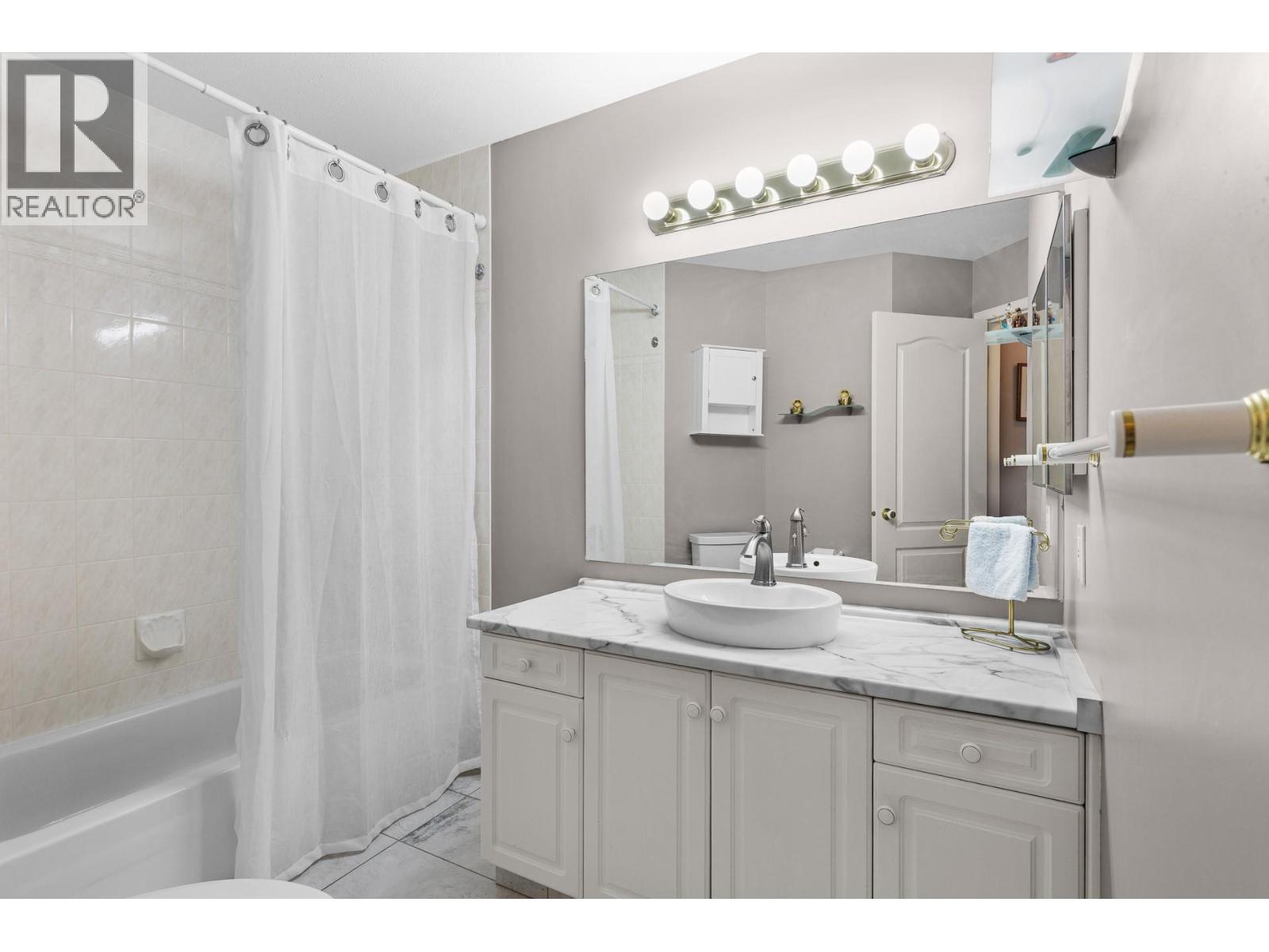 933 Harvey Avenue Unit# 303, Kelowna, British Columbia  V1Y 9S1 - Photo 21 - 10378357