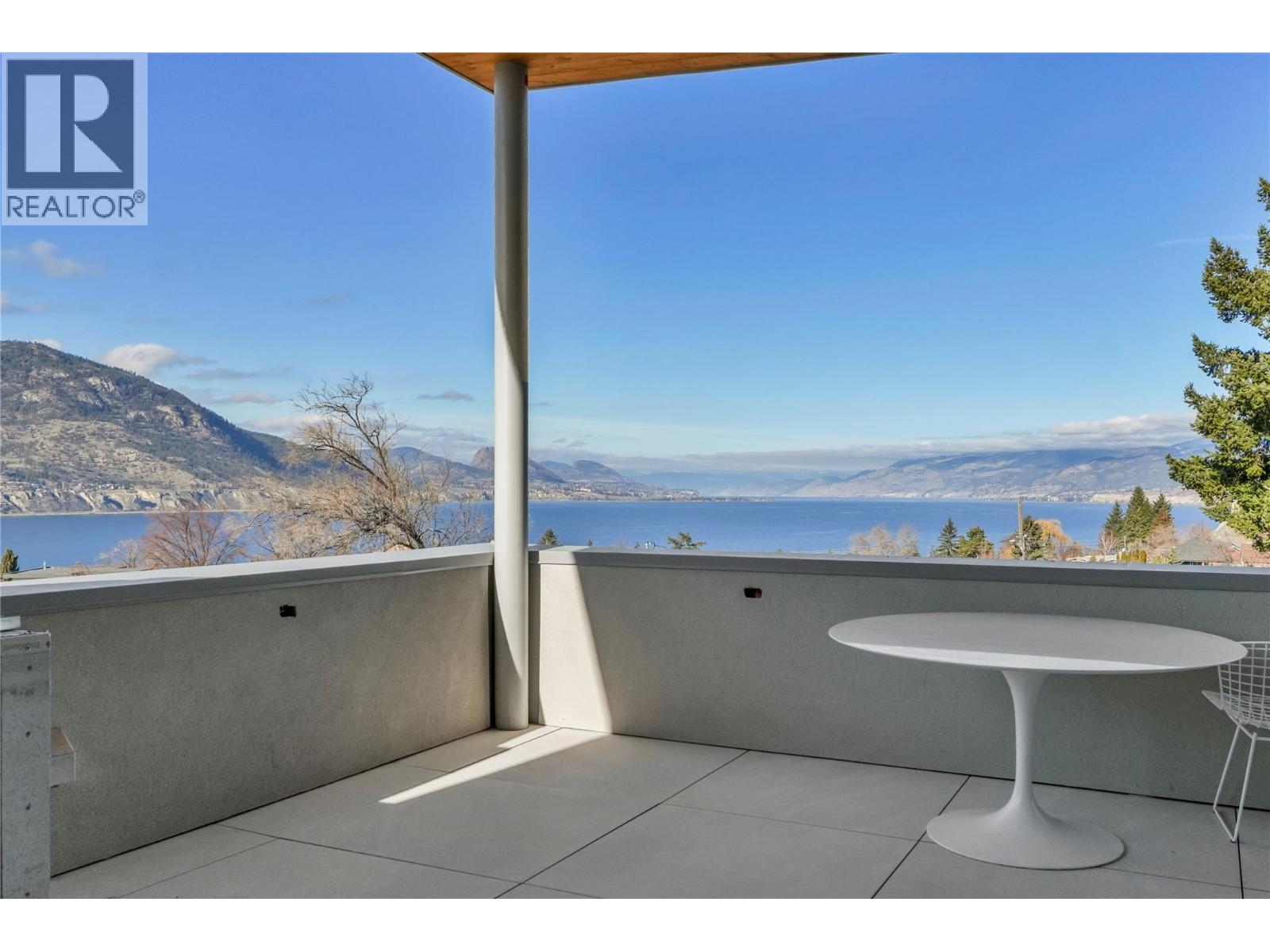 765 Westminster Avenue E, Penticton, British Columbia  V2A 1J2 - Photo 10 - 10375925