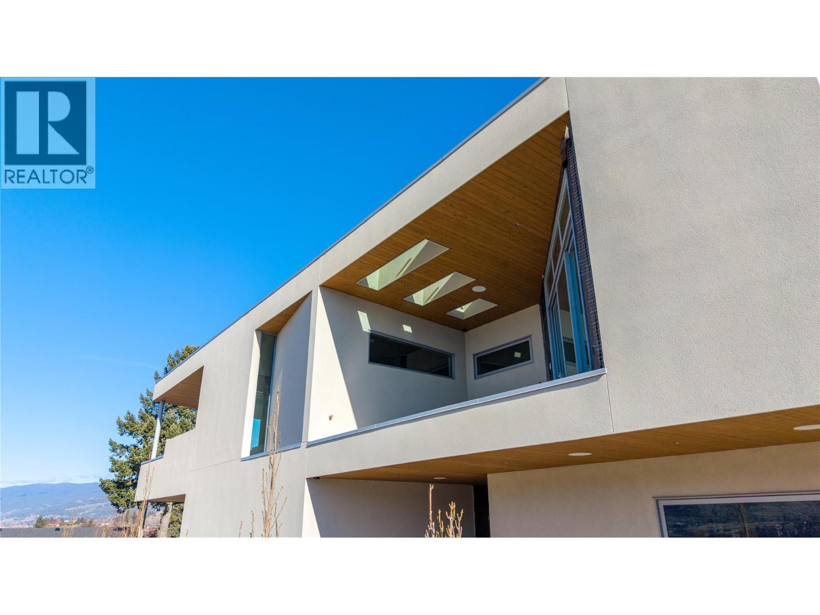 765 Westminster Avenue E, Penticton, British Columbia  V2A 1J2 - Photo 16 - 10375925