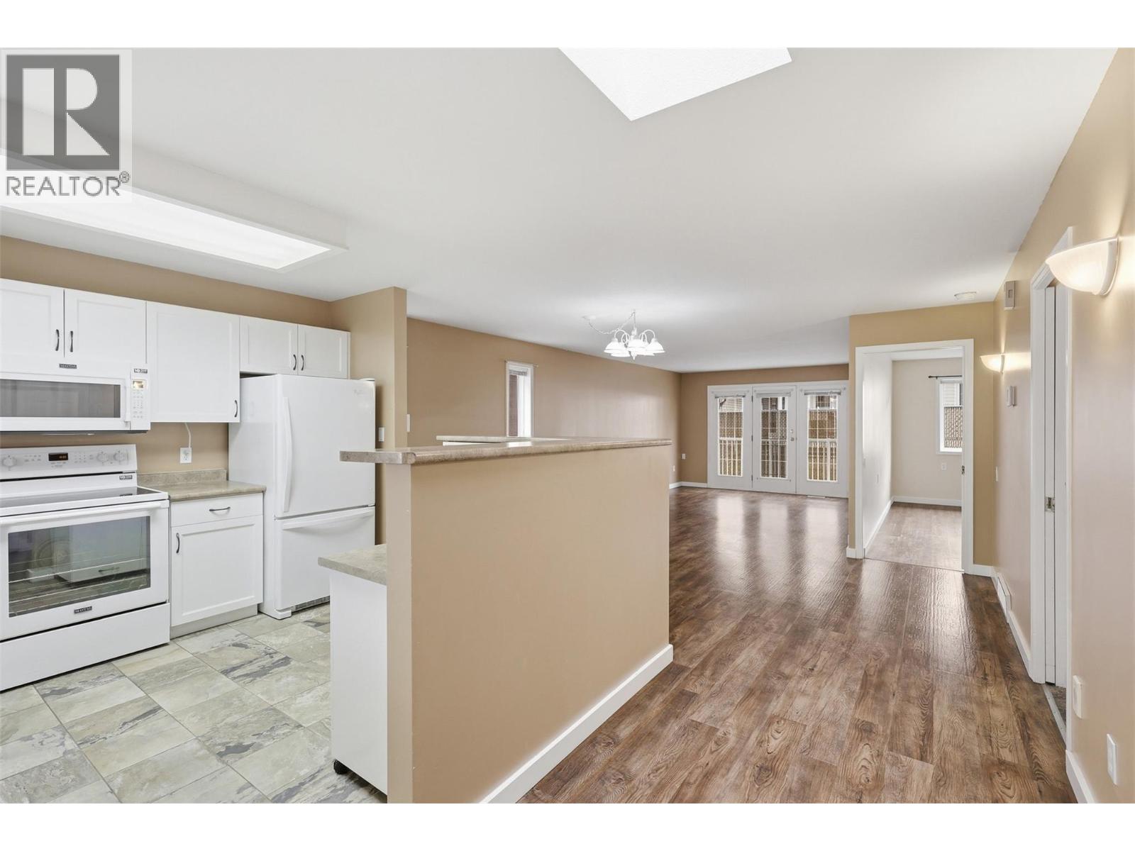 1285 14th Street Unit# 41, Kamloops, British Columbia  V2B 8K9 - Photo 3 - 10375112