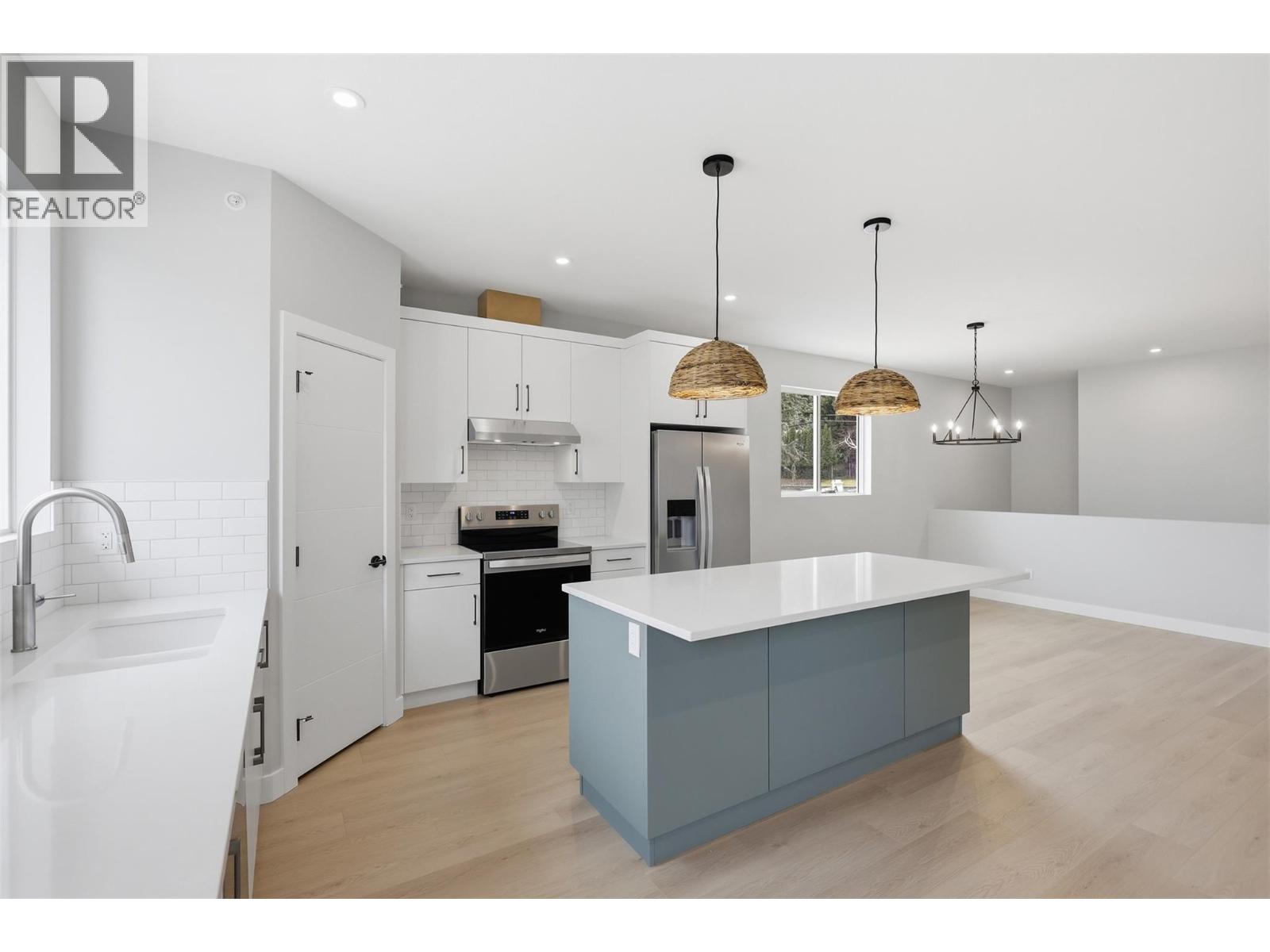 5870 Dallas Drive, Kamloops, British Columbia  V2C 4X2 - Photo 10 - 10380243