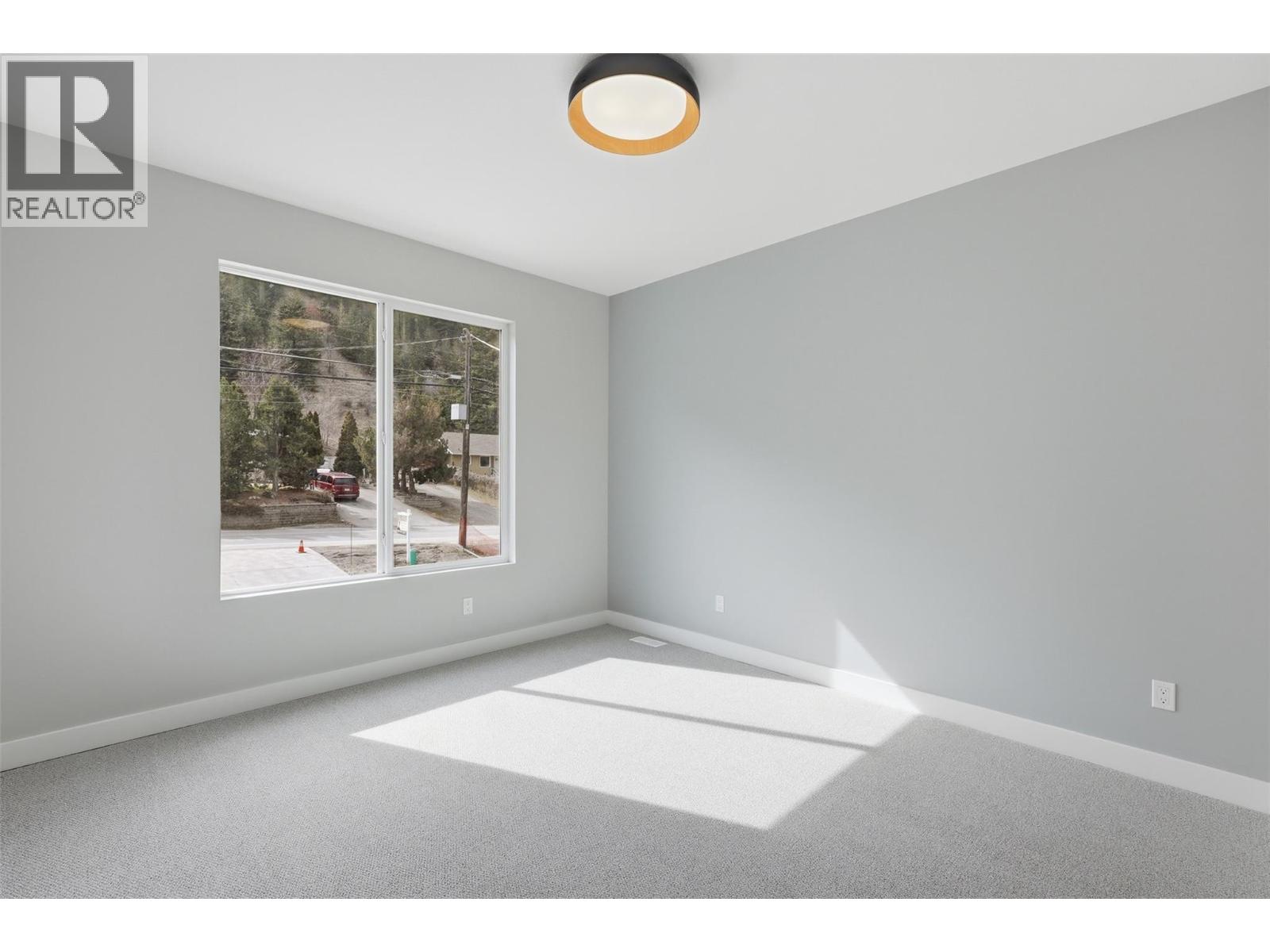 5870 Dallas Drive, Kamloops, British Columbia  V2C 4X2 - Photo 18 - 10380243