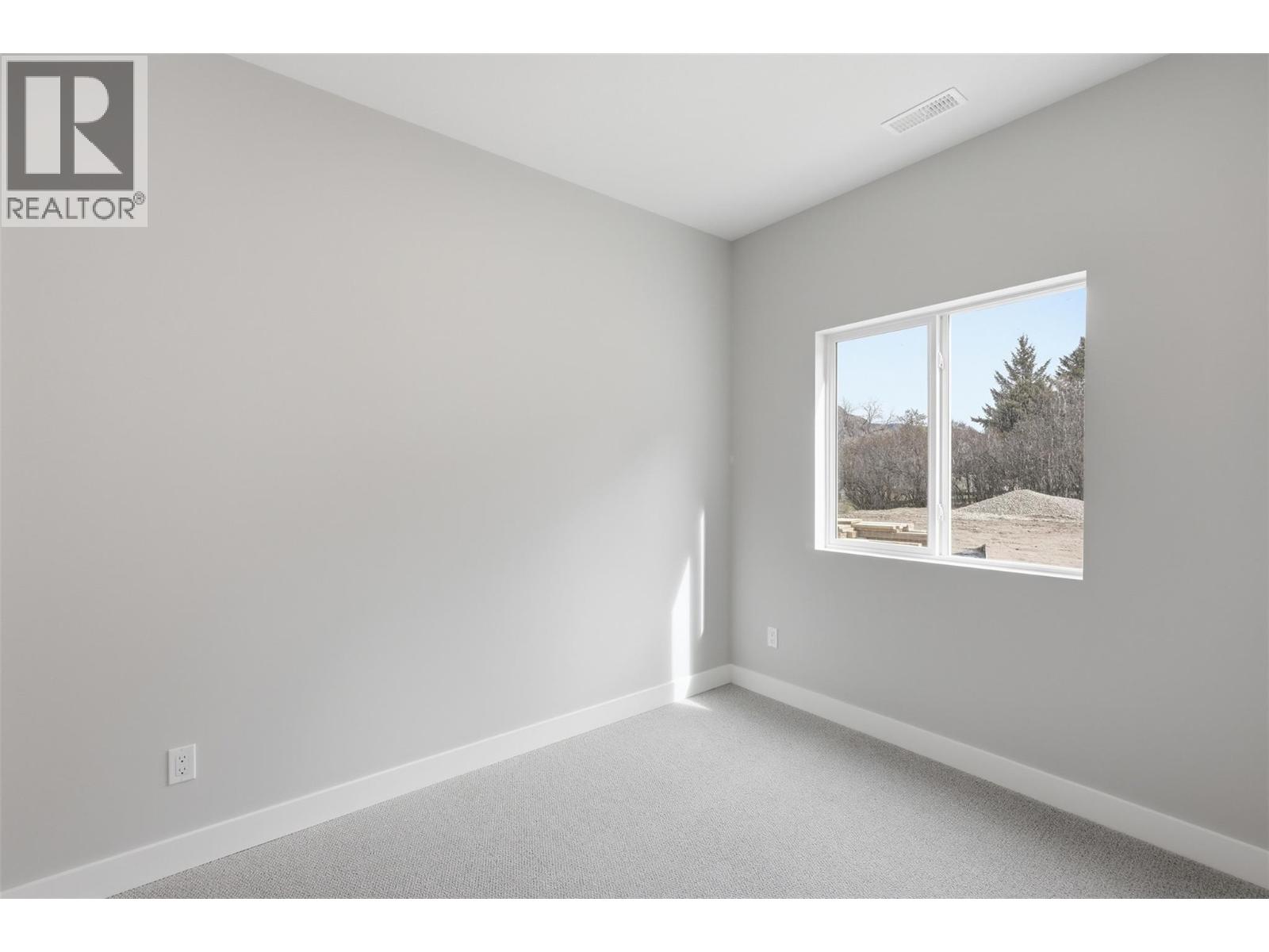 5870 Dallas Drive, Kamloops, British Columbia  V2C 4X2 - Photo 37 - 10380243