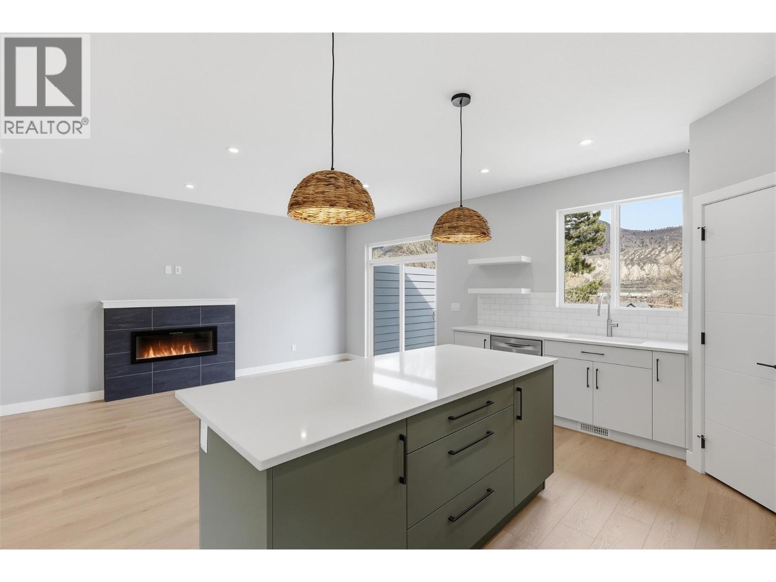 5870 Dallas Drive, Kamloops, British Columbia  V2C 4X2 - Photo 6 - 10380243